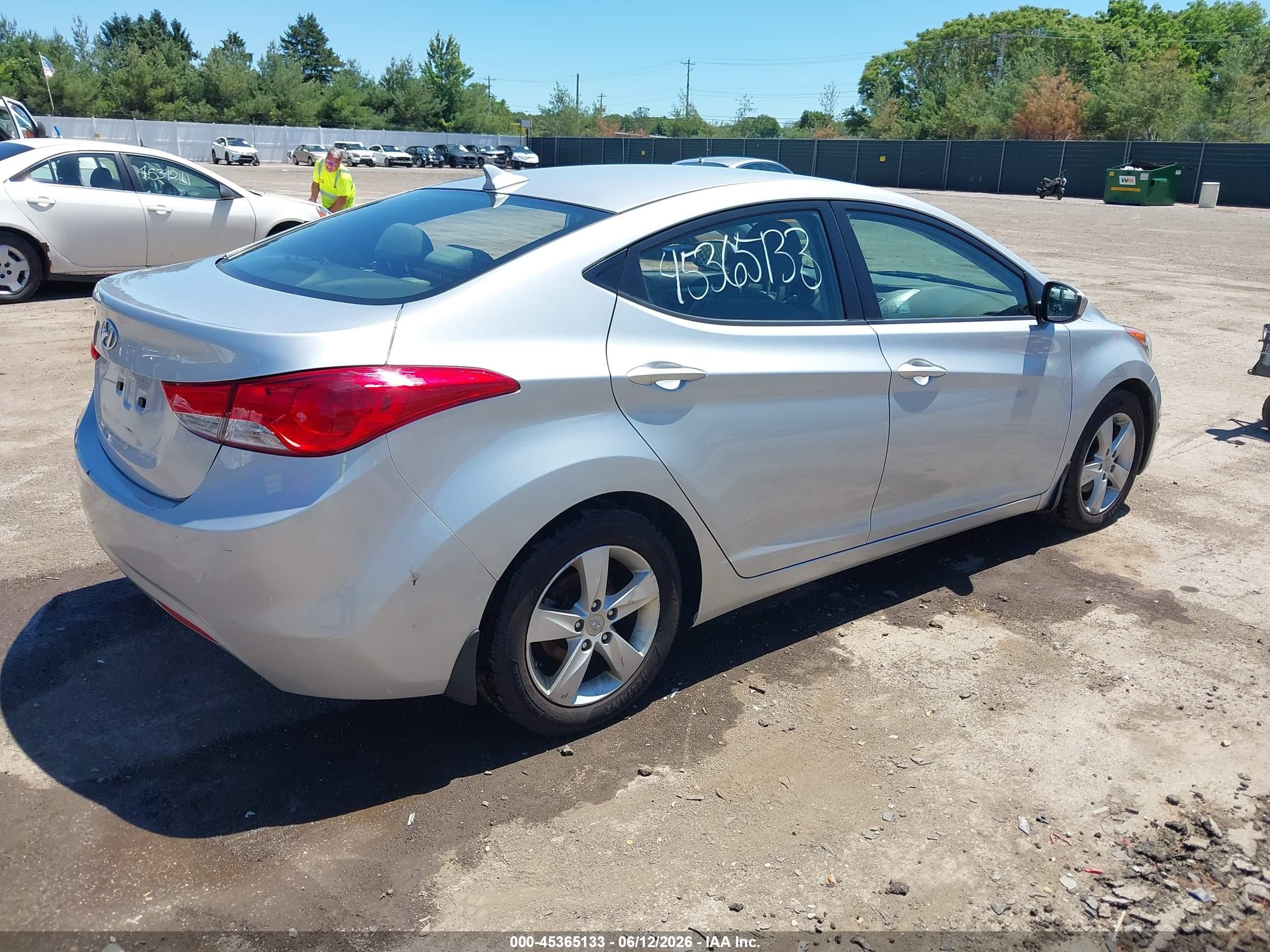 2013 Hyundai Elantra Gls Silver vin: 5NPDH4AE8DH278732