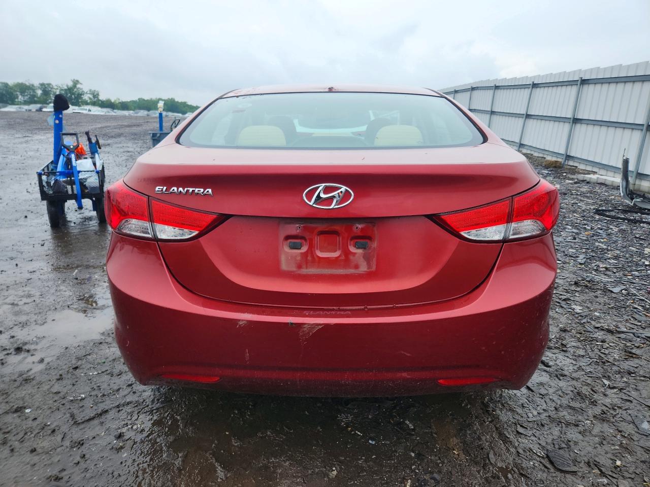 2013 Hyundai Elantra Gls Red vin: 5NPDH4AE8DH305783