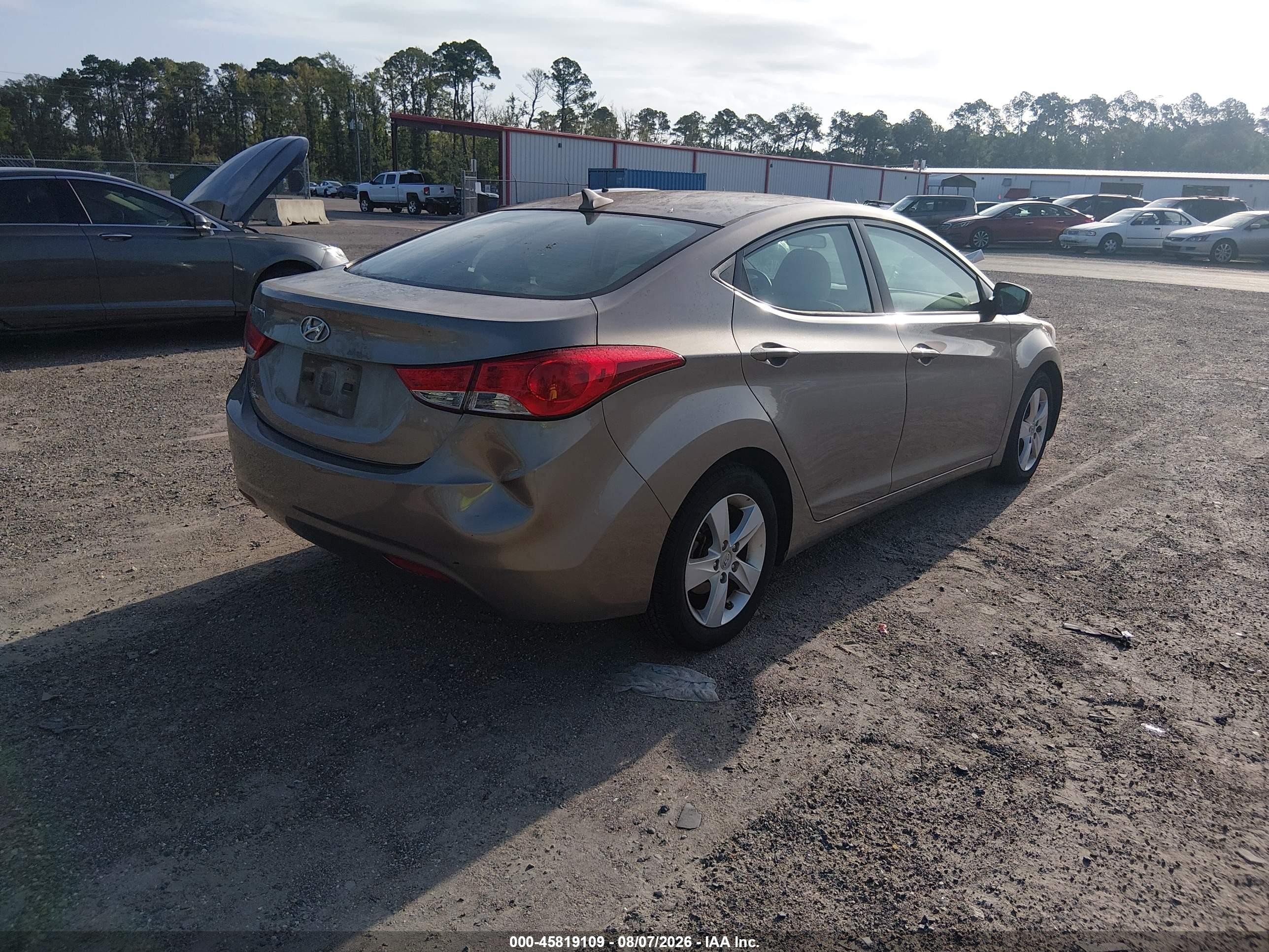 2013 Hyundai Elantra Gls Beige vin: 5NPDH4AE8DH344633