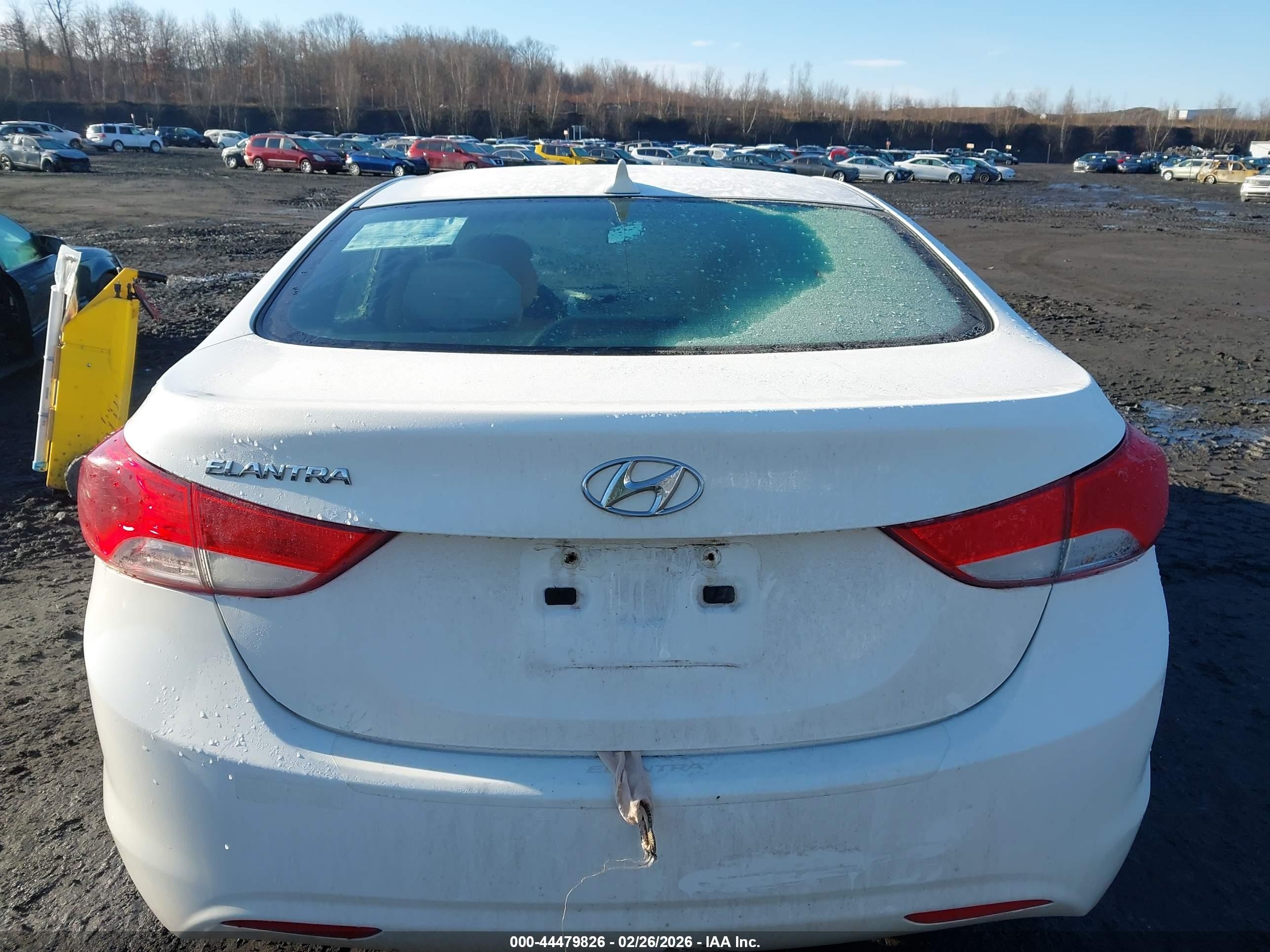 2013 Hyundai Elantra Gls White vin: 5NPDH4AE8DH349864