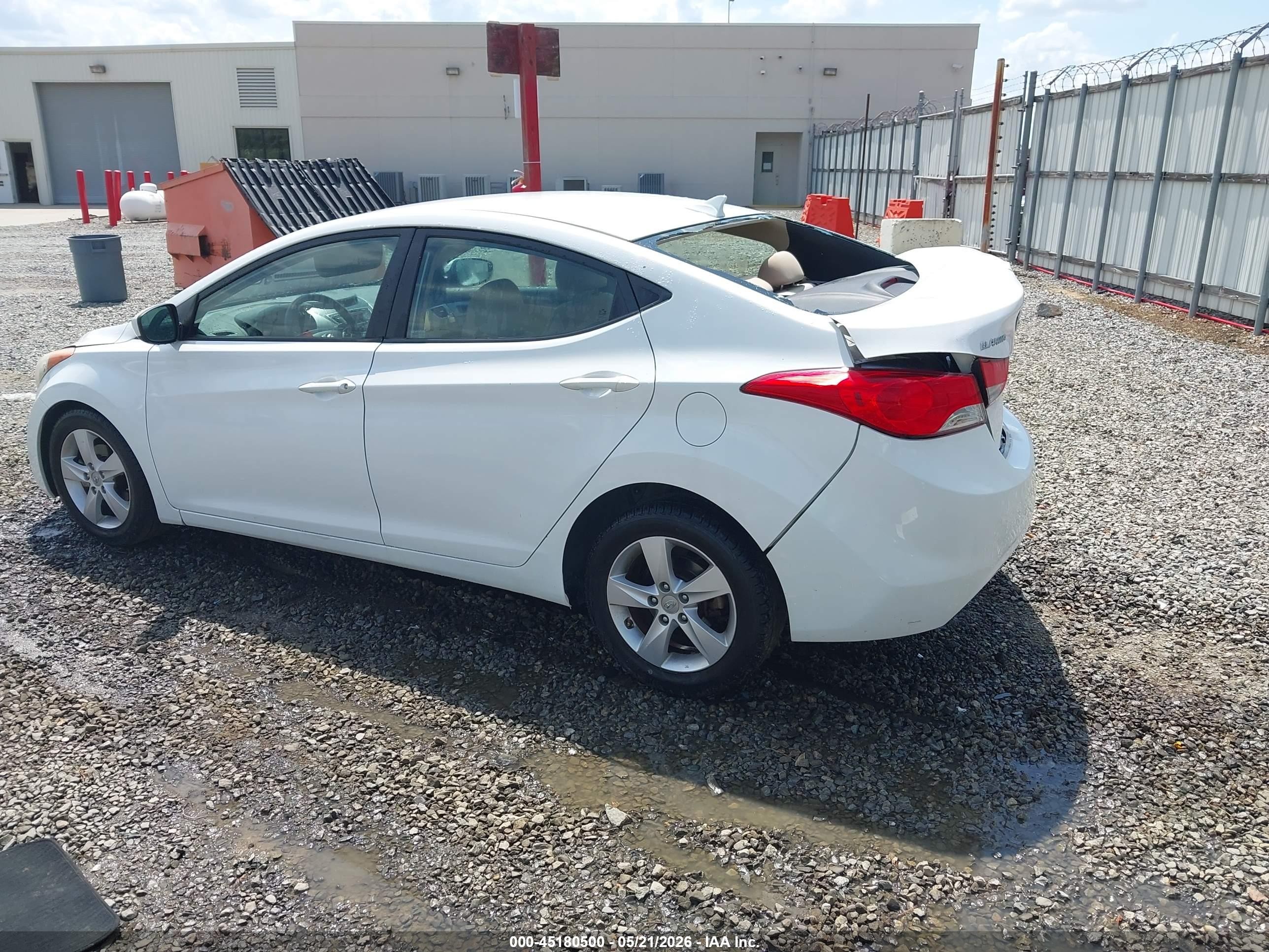 2013 Hyundai Elantra Gls White vin: 5NPDH4AE8DH373257