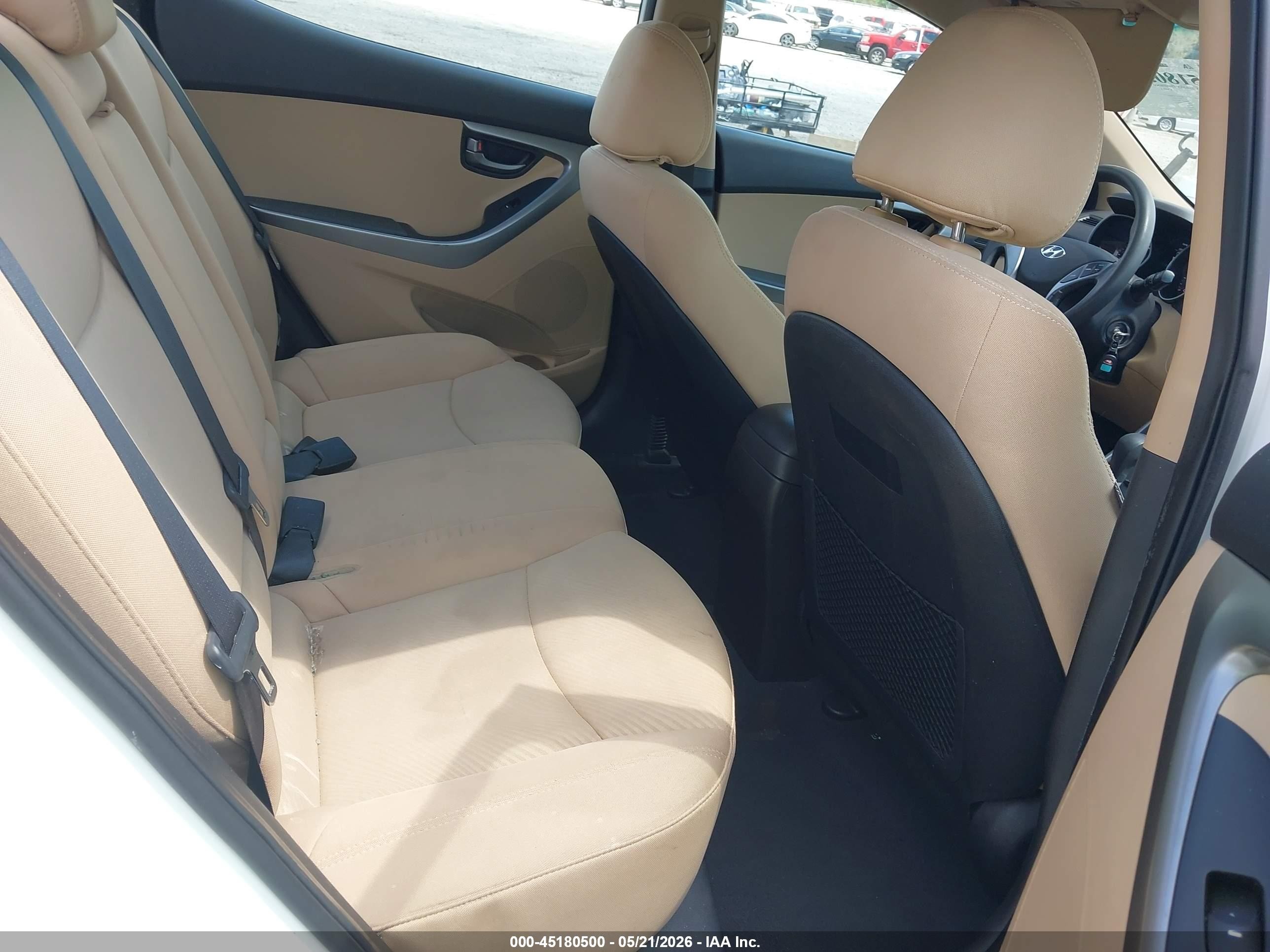 2013 Hyundai Elantra Gls White vin: 5NPDH4AE8DH373257
