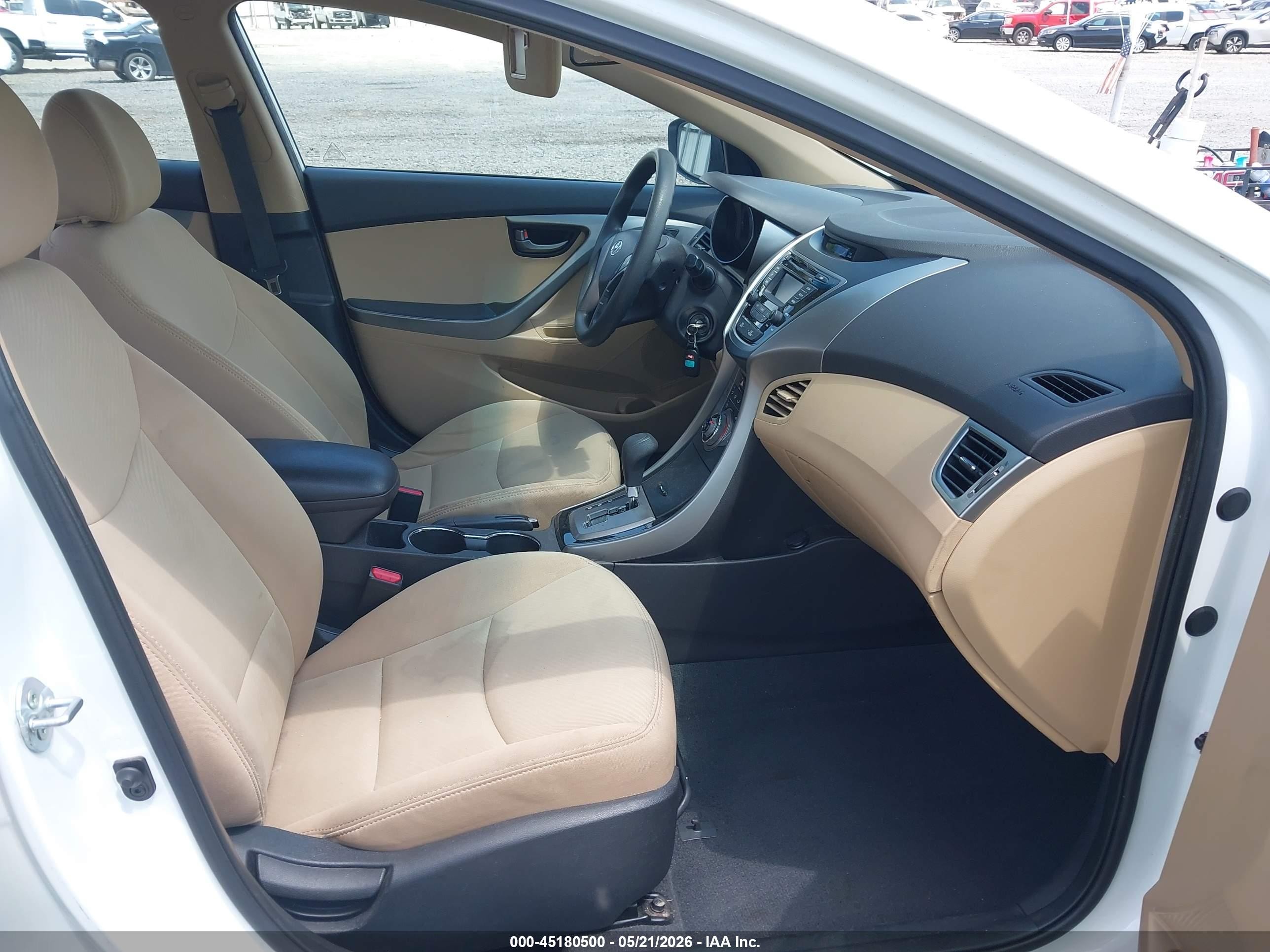 2013 Hyundai Elantra Gls White vin: 5NPDH4AE8DH373257