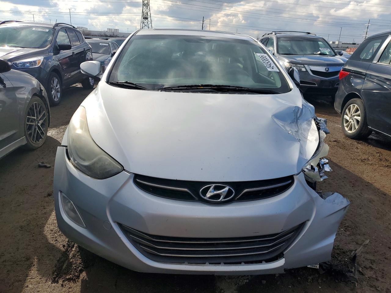 2013 Hyundai Elantra Limited Silver vin: 5NPDH4AE8DH378720