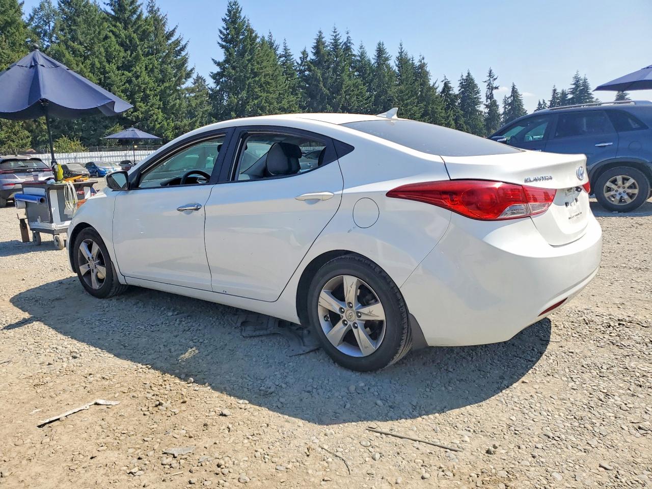 2013 Hyundai Elantra Gls White vin: 5NPDH4AE8DH391127