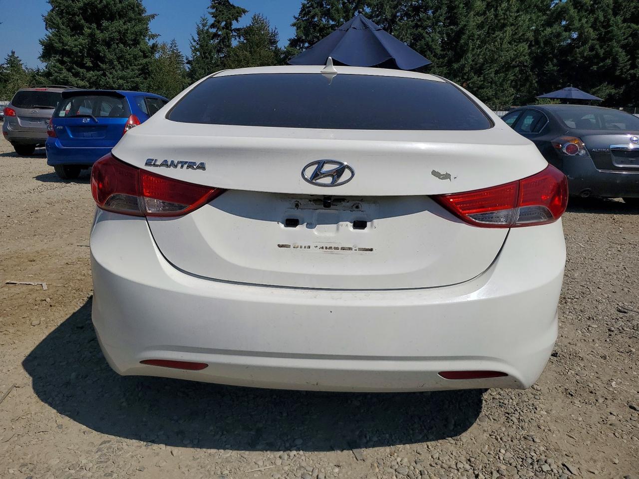 2013 Hyundai Elantra Gls White vin: 5NPDH4AE8DH391127