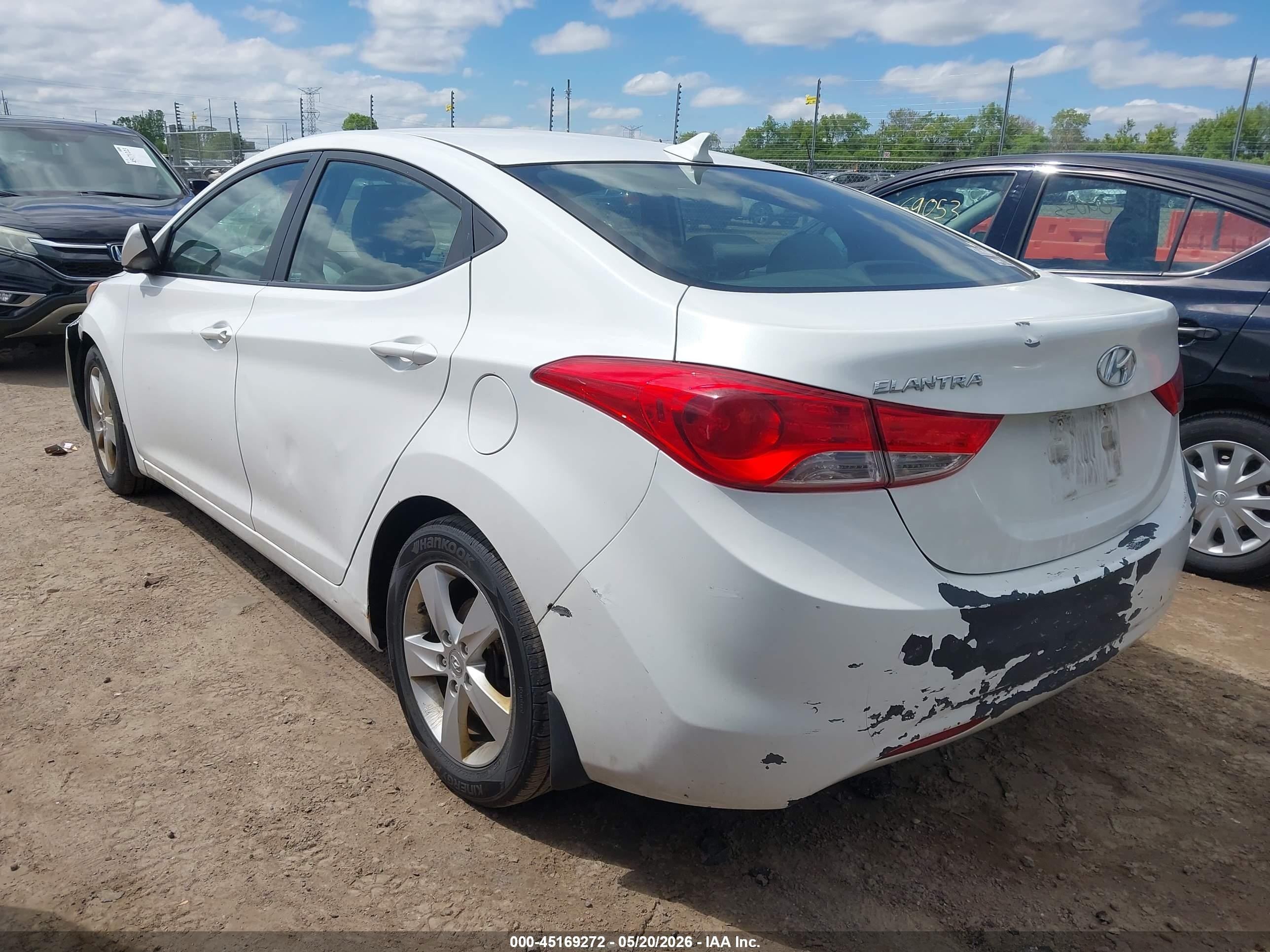2013 Hyundai Elantra Gls White vin: 5NPDH4AE8DH426233