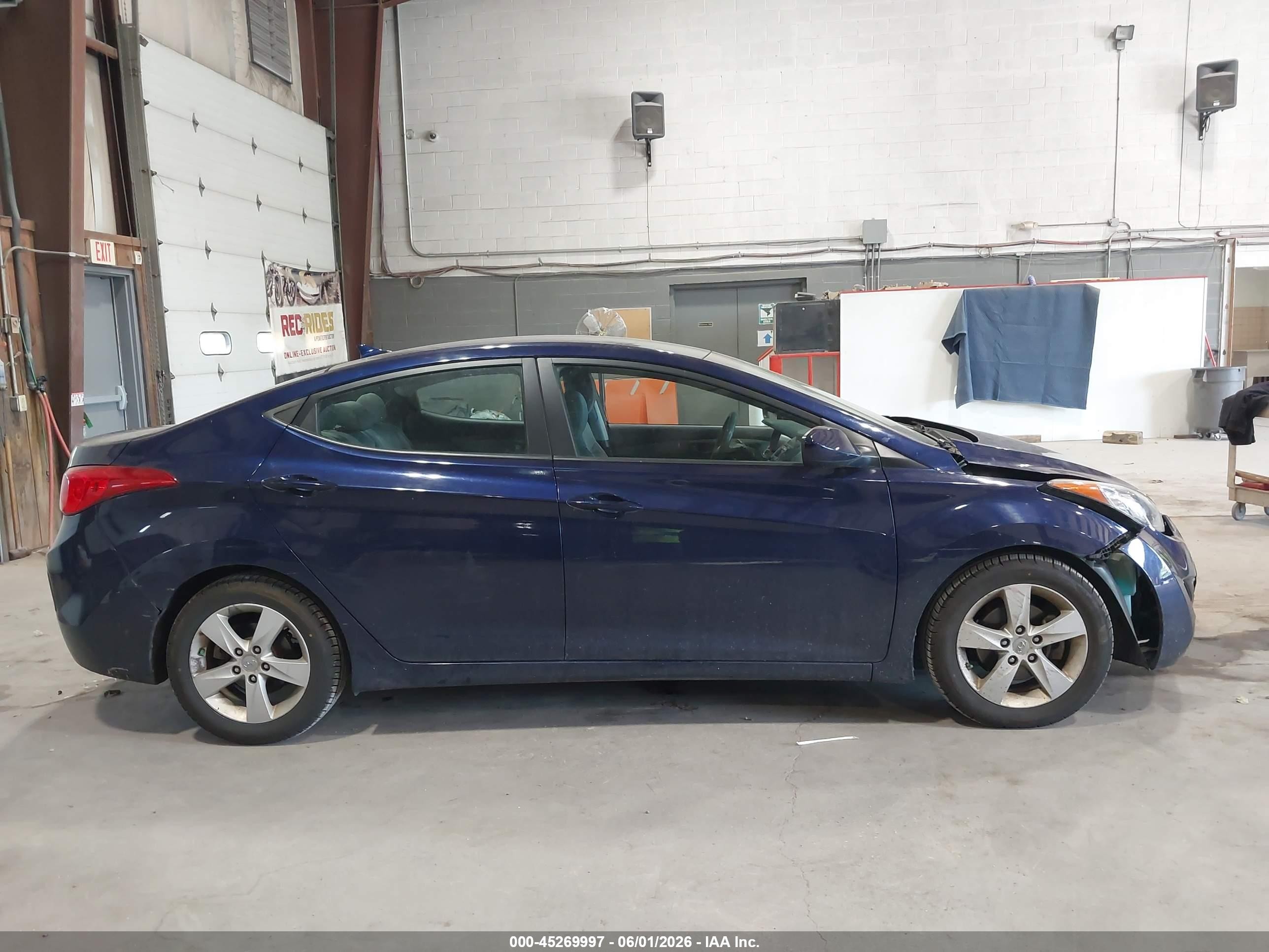 2013 Hyundai Elantra Gls Blue vin: 5NPDH4AE8DH434364