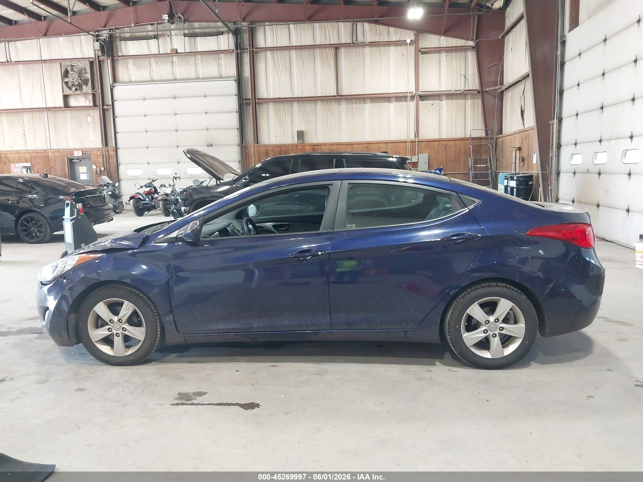 2013 Hyundai Elantra Gls Blue vin: 5NPDH4AE8DH434364