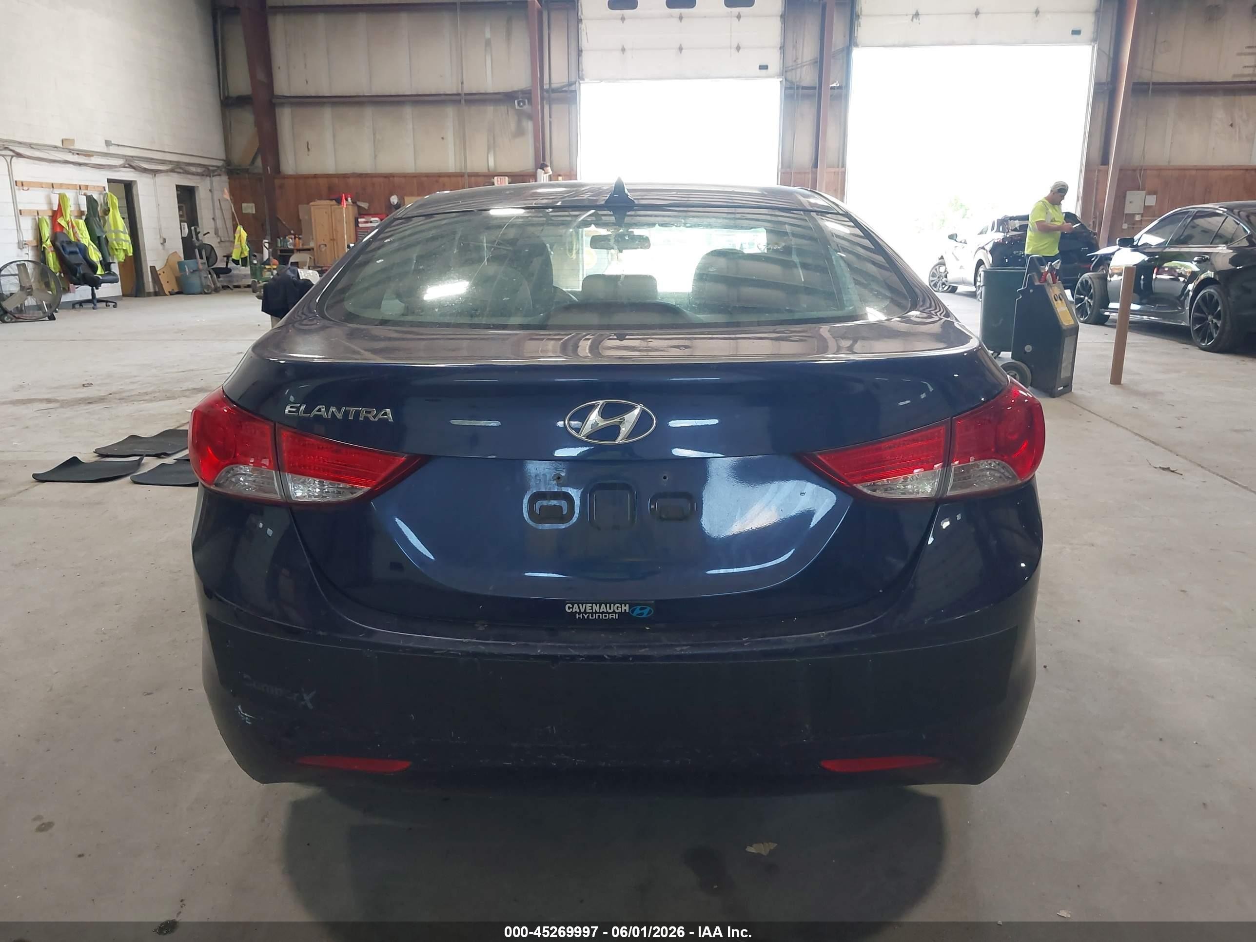 2013 Hyundai Elantra Gls Blue vin: 5NPDH4AE8DH434364
