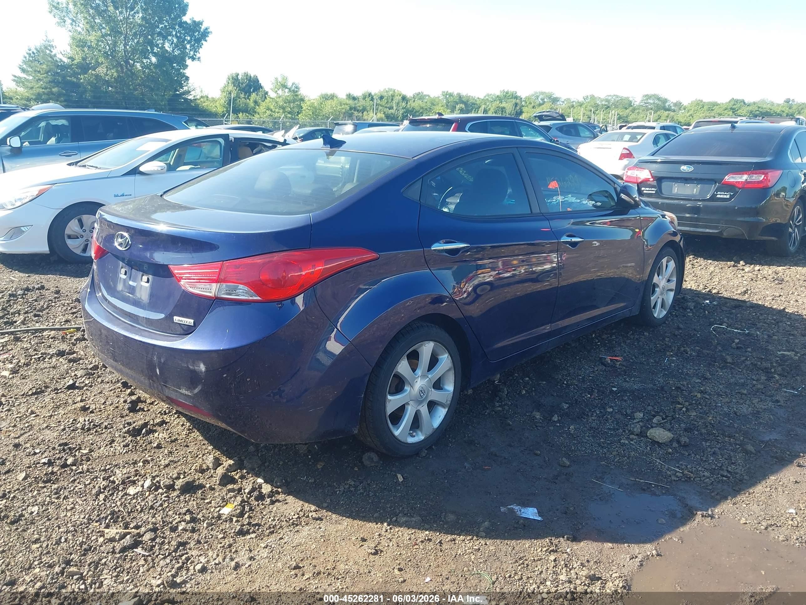 2013 Hyundai Elantra Limited Blue vin: 5NPDH4AE8DH436180
