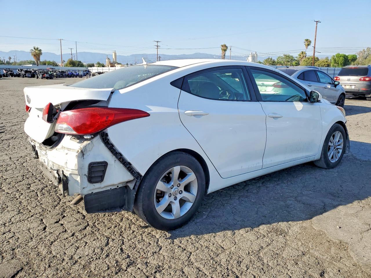 2013 Hyundai Elantra Gls Белый vin: 5NPDH4AE8DH437247