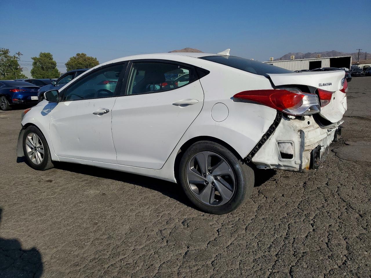 2013 Hyundai Elantra Gls Белый vin: 5NPDH4AE8DH437247