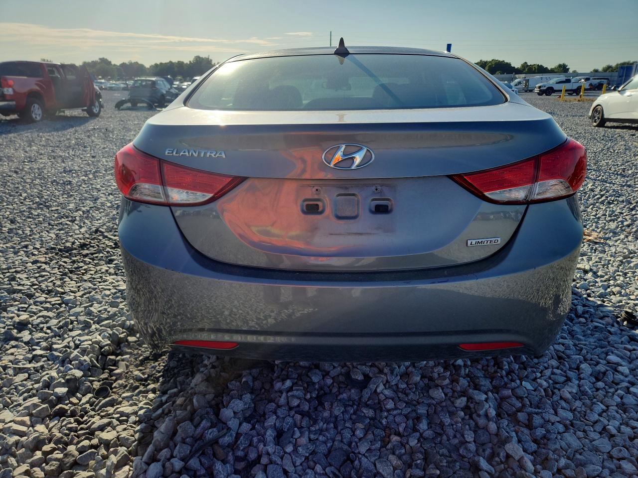 2013 Hyundai Elantra Limited Gray vin: 5NPDH4AE8DH443002