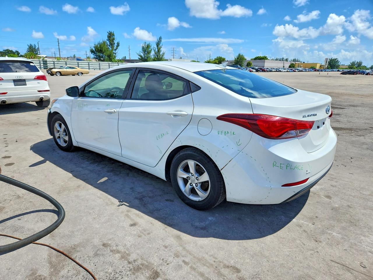 2014 Hyundai Elantra Se White vin: 5NPDH4AE8EH458083