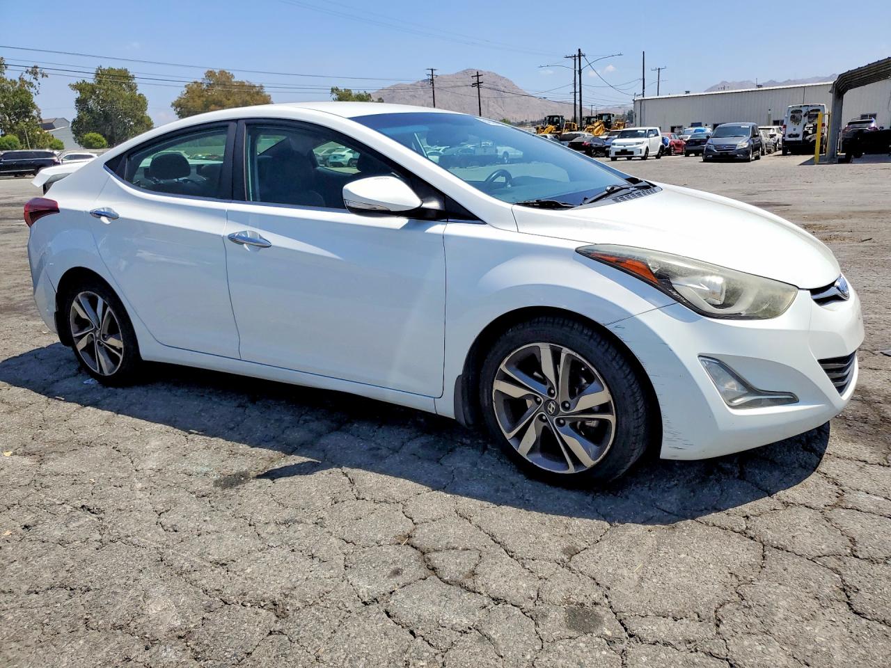 2014 Hyundai Elantra Limited White vin: 5NPDH4AE8EH472839