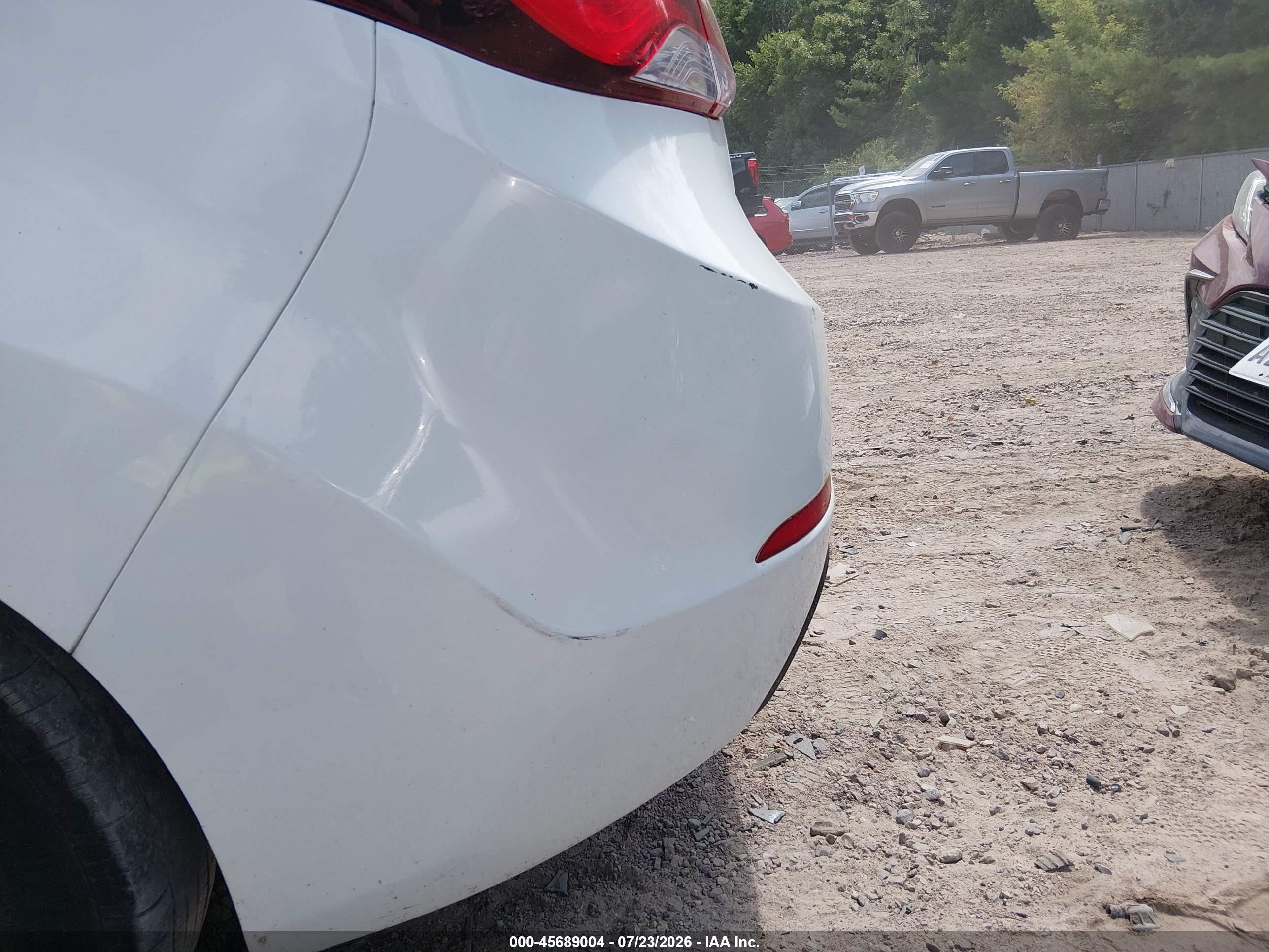 2014 Hyundai Elantra Se White vin: 5NPDH4AE8EH473568