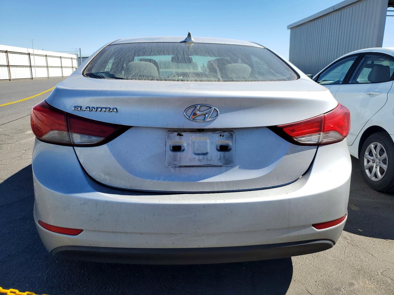 2014 Hyundai Elantra Se Silver vin: 5NPDH4AE8EH497224