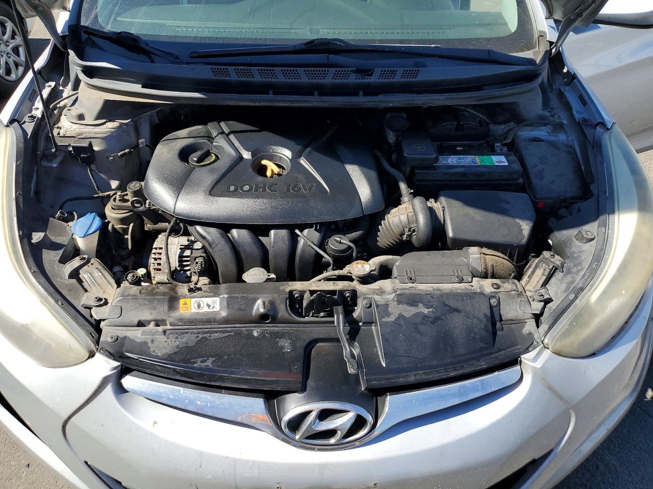 2014 Hyundai Elantra Se Silver vin: 5NPDH4AE8EH497224