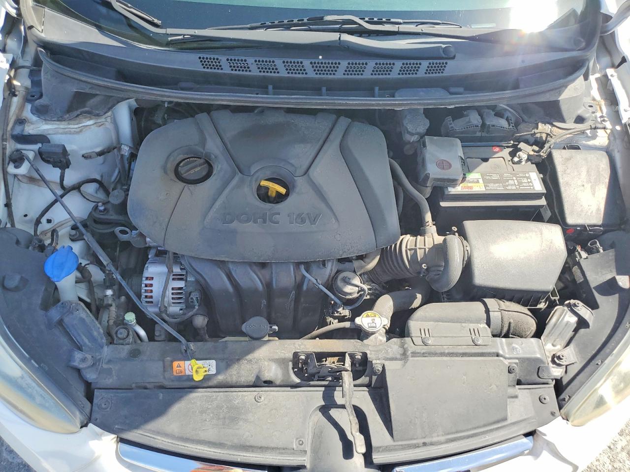 2014 Hyundai Elantra Se Белый vin: 5NPDH4AE8EH500543