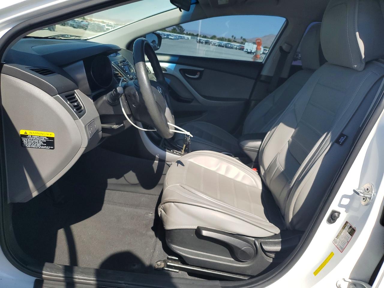 2014 Hyundai Elantra Se Белый vin: 5NPDH4AE8EH500543