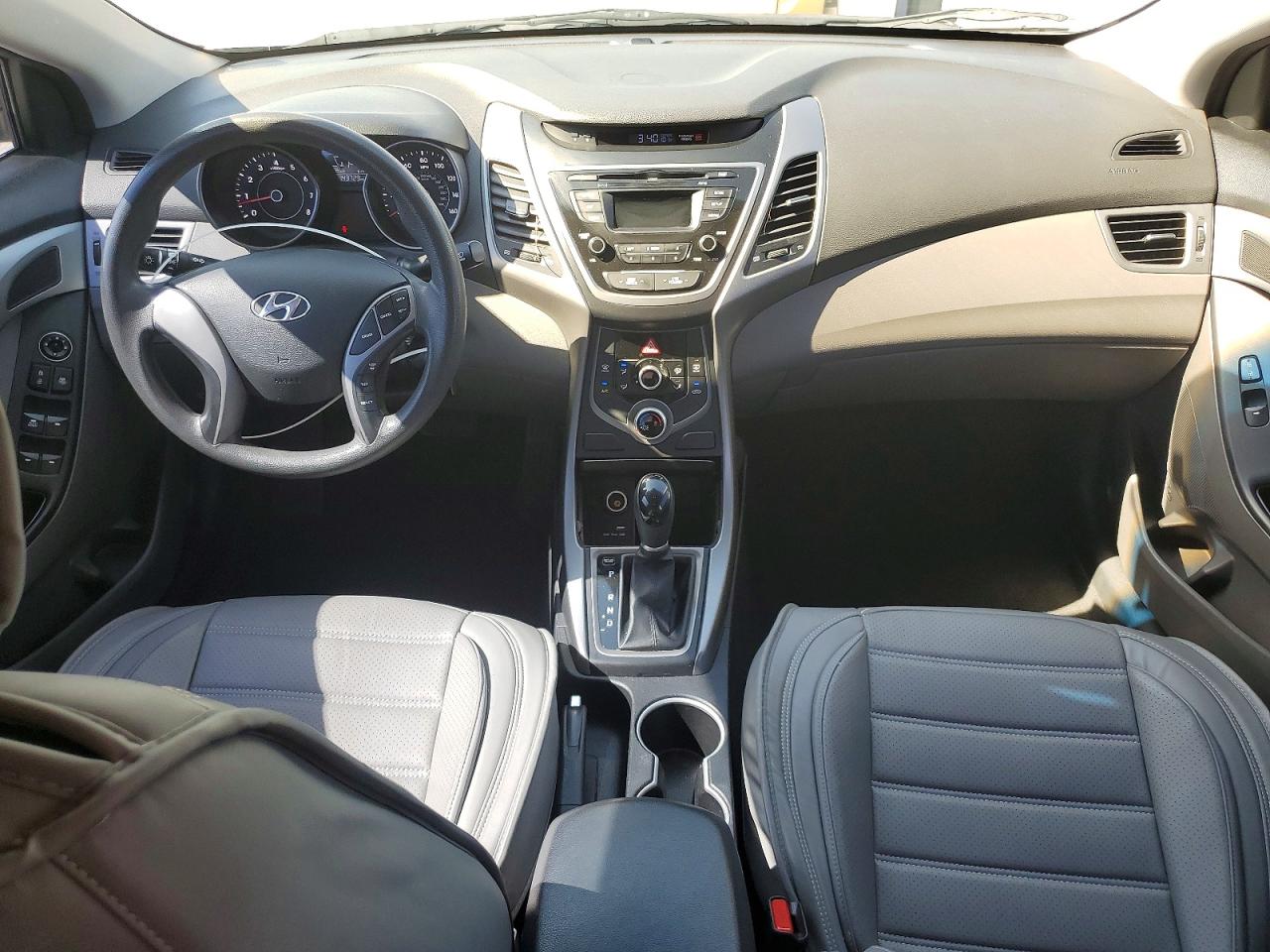 2014 Hyundai Elantra Se Белый vin: 5NPDH4AE8EH500543