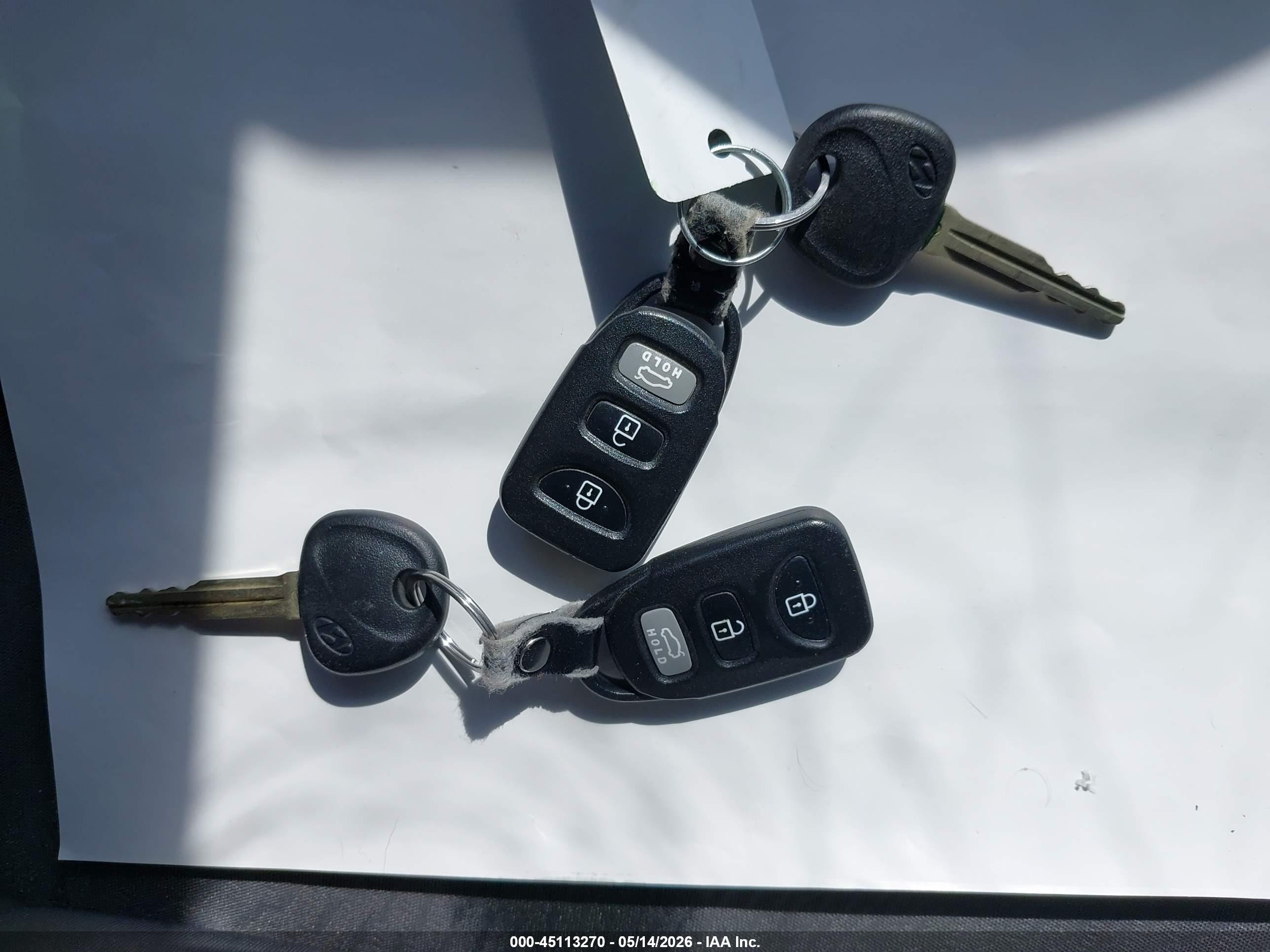 2014 Hyundai Elantra Se Серебряный vin: 5NPDH4AE8EH504558