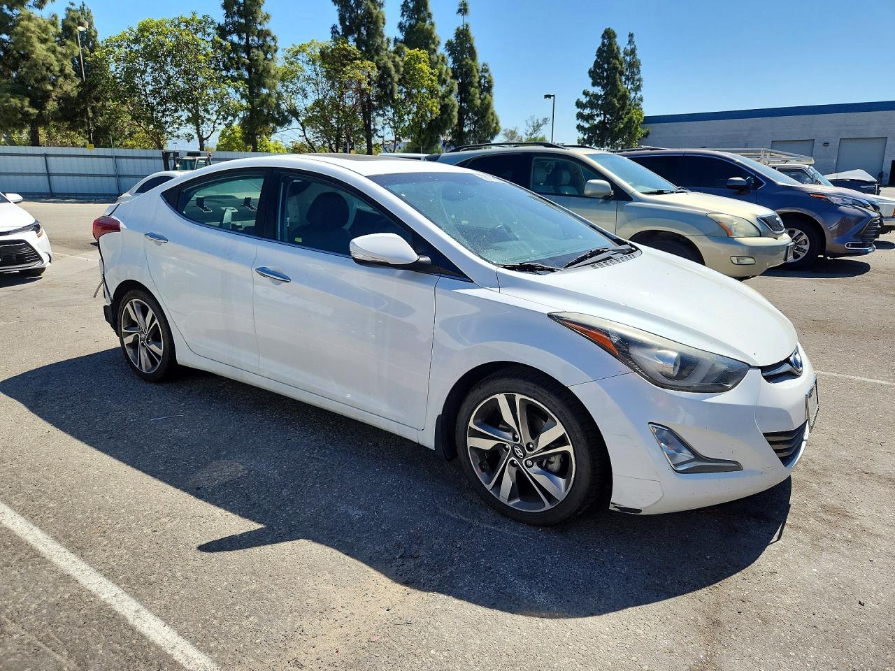 2014 Hyundai Elantra Limited White vin: 5NPDH4AE8EH510571