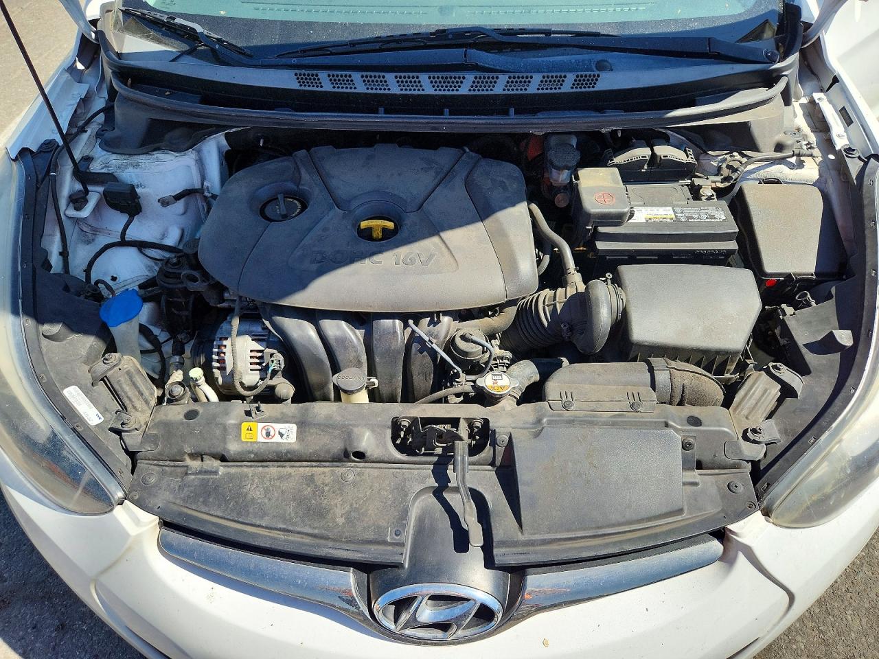 2014 Hyundai Elantra Limited White vin: 5NPDH4AE8EH510571