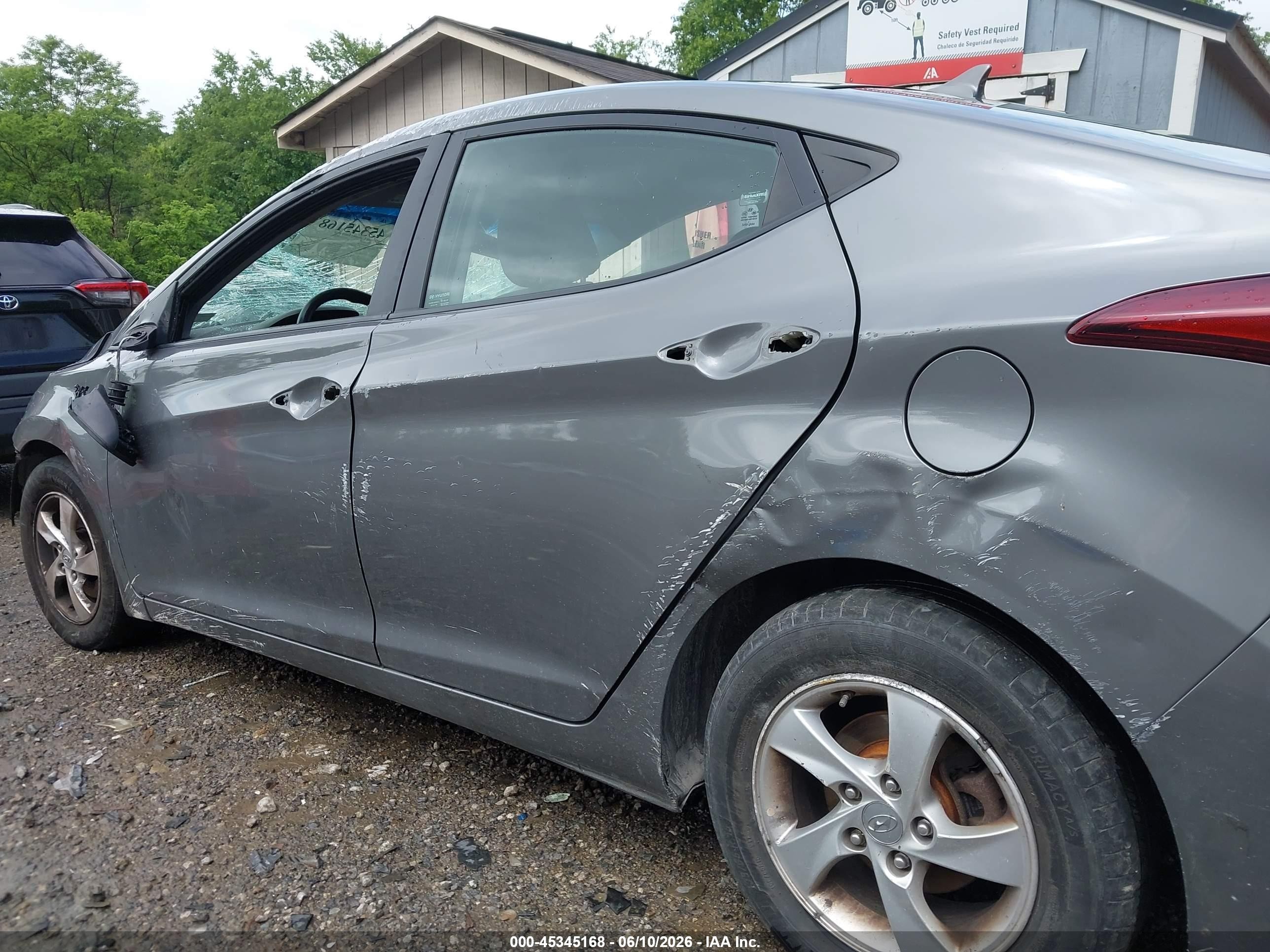 2014 Hyundai Elantra Se Gray vin: 5NPDH4AE8EH510764