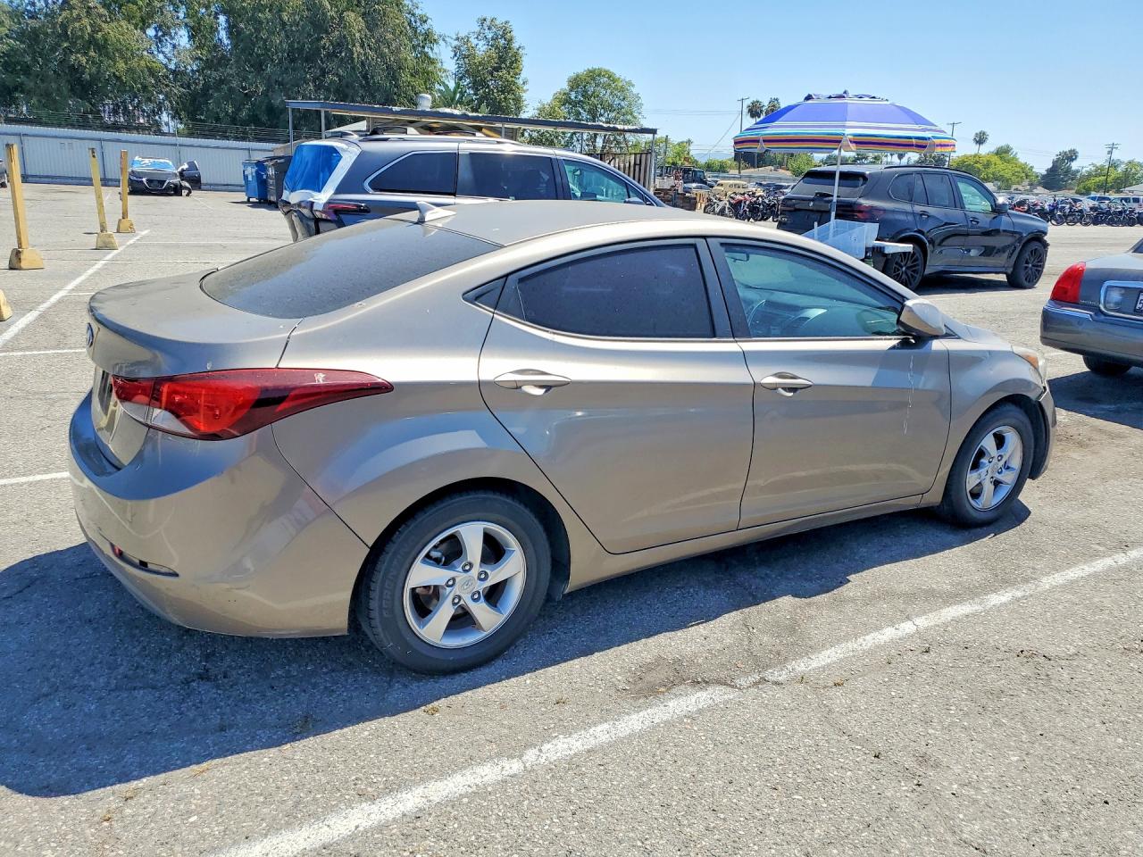 2014 Hyundai Elantra Se Золотой vin: 5NPDH4AE8EH515253