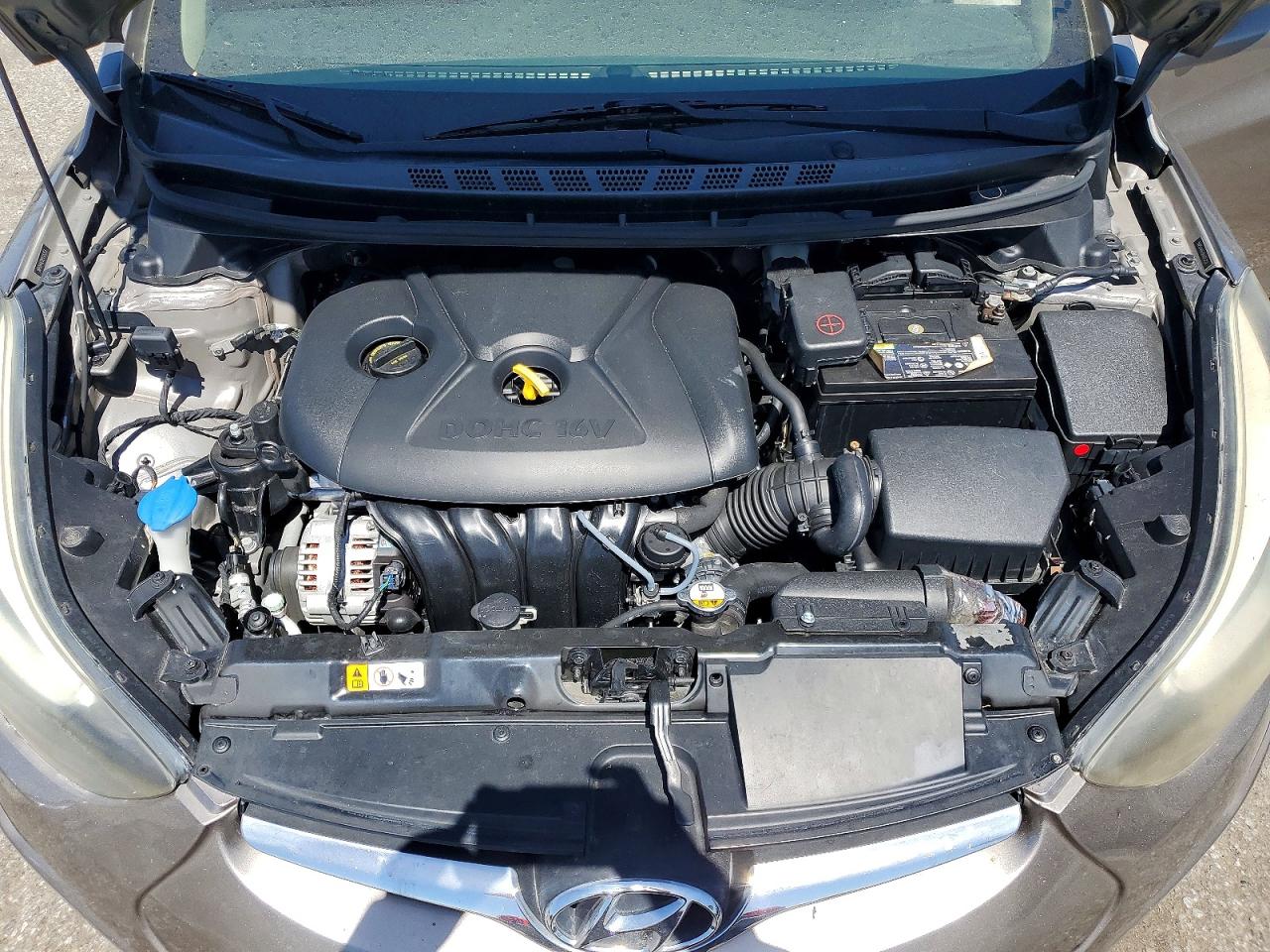 2014 Hyundai Elantra Se Золотой vin: 5NPDH4AE8EH515253