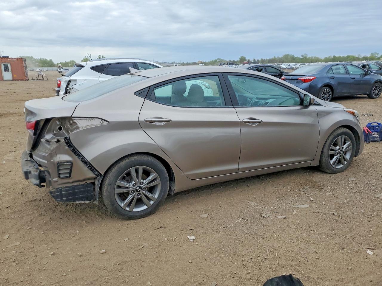 2014 Hyundai Elantra Se Желто-коричневый vin: 5NPDH4AE8EH530528