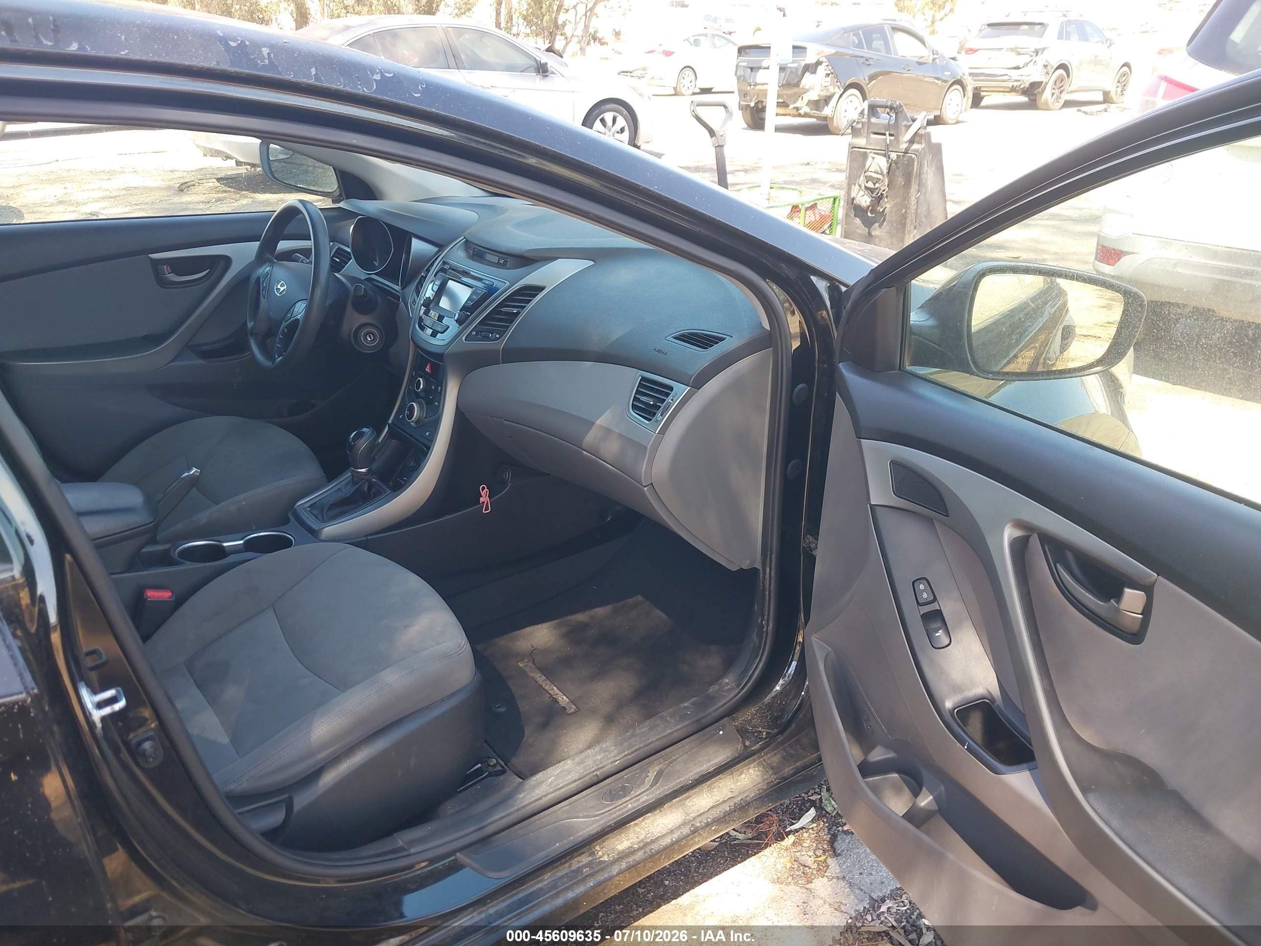 2014 Hyundai Elantra Se Black vin: 5NPDH4AE8EH531324