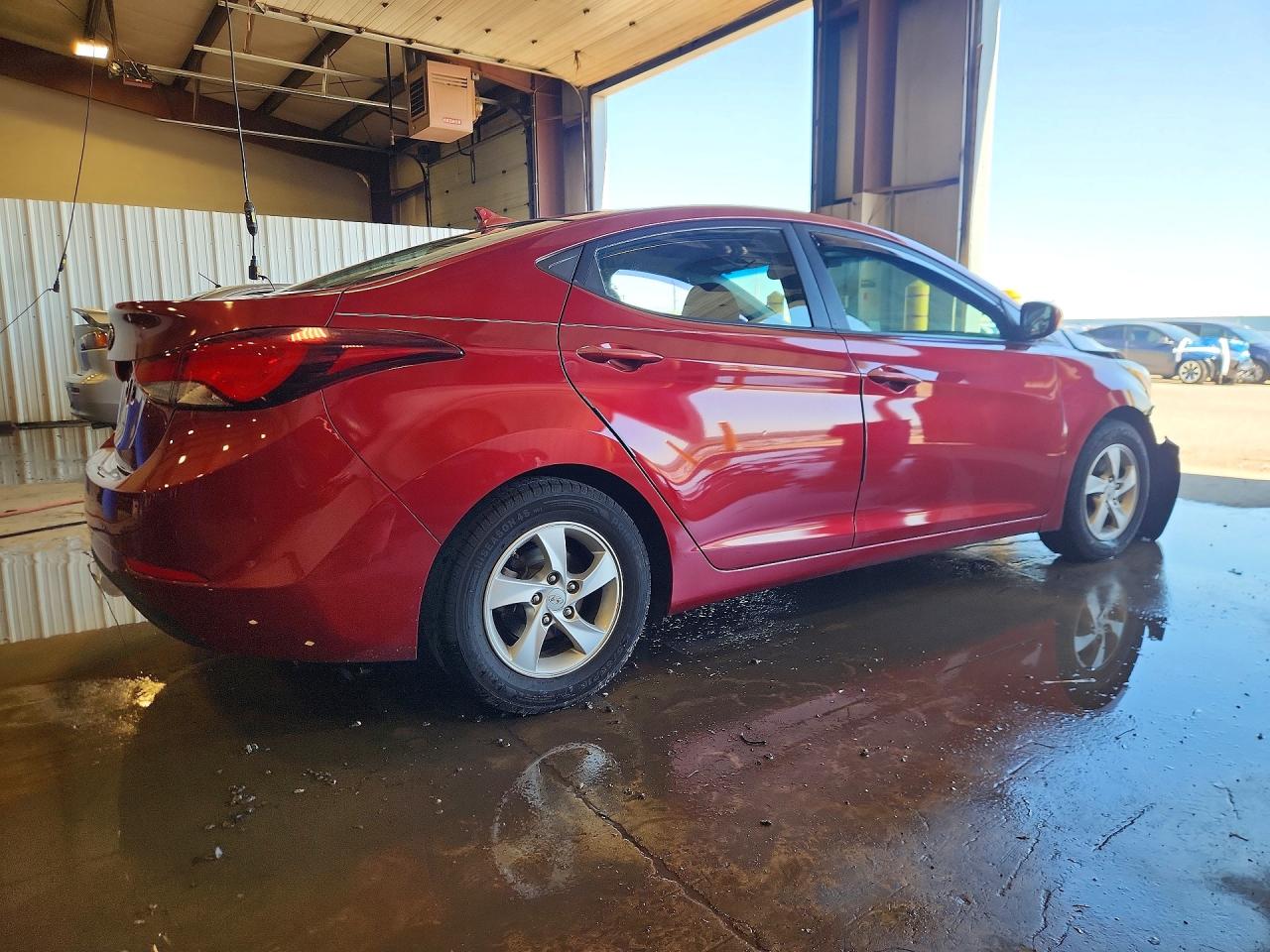 2014 Hyundai Elantra Se Red vin: 5NPDH4AE8EH535471