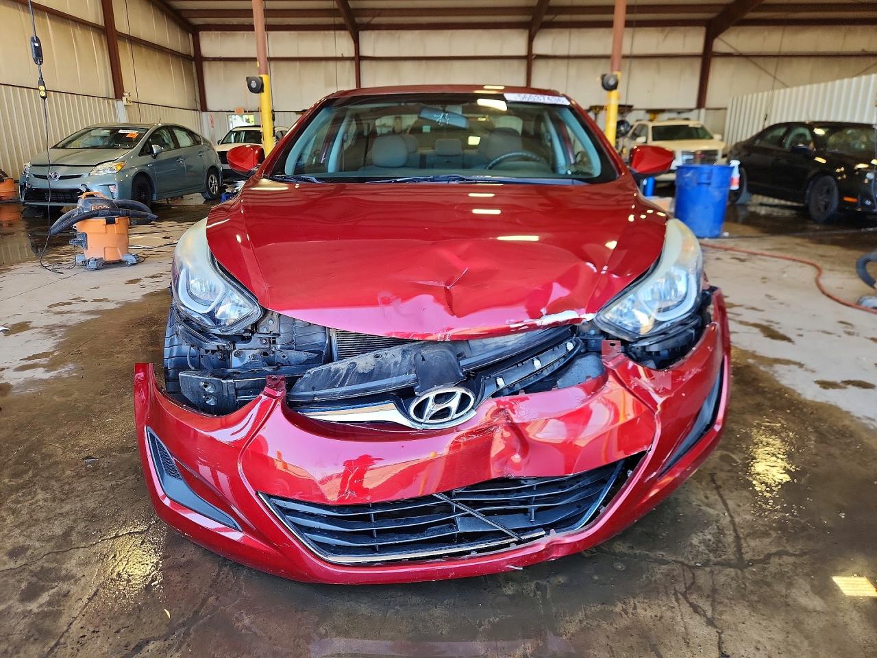 2014 Hyundai Elantra Se Red vin: 5NPDH4AE8EH535471