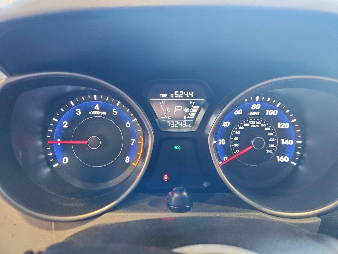 2014 Hyundai Elantra Se Red vin: 5NPDH4AE8EH535471