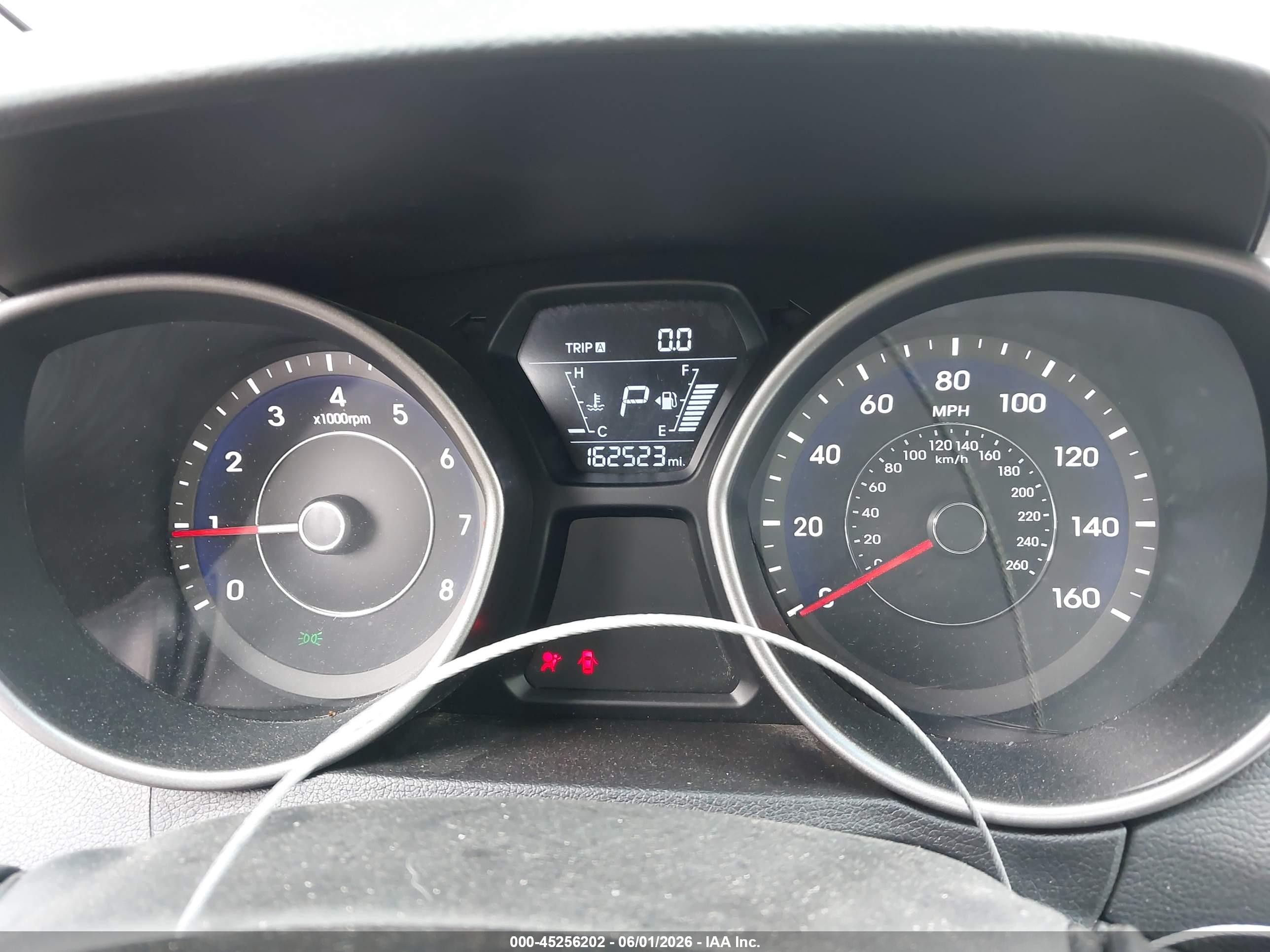 2014 Hyundai Elantra Limited Red vin: 5NPDH4AE8EH542310