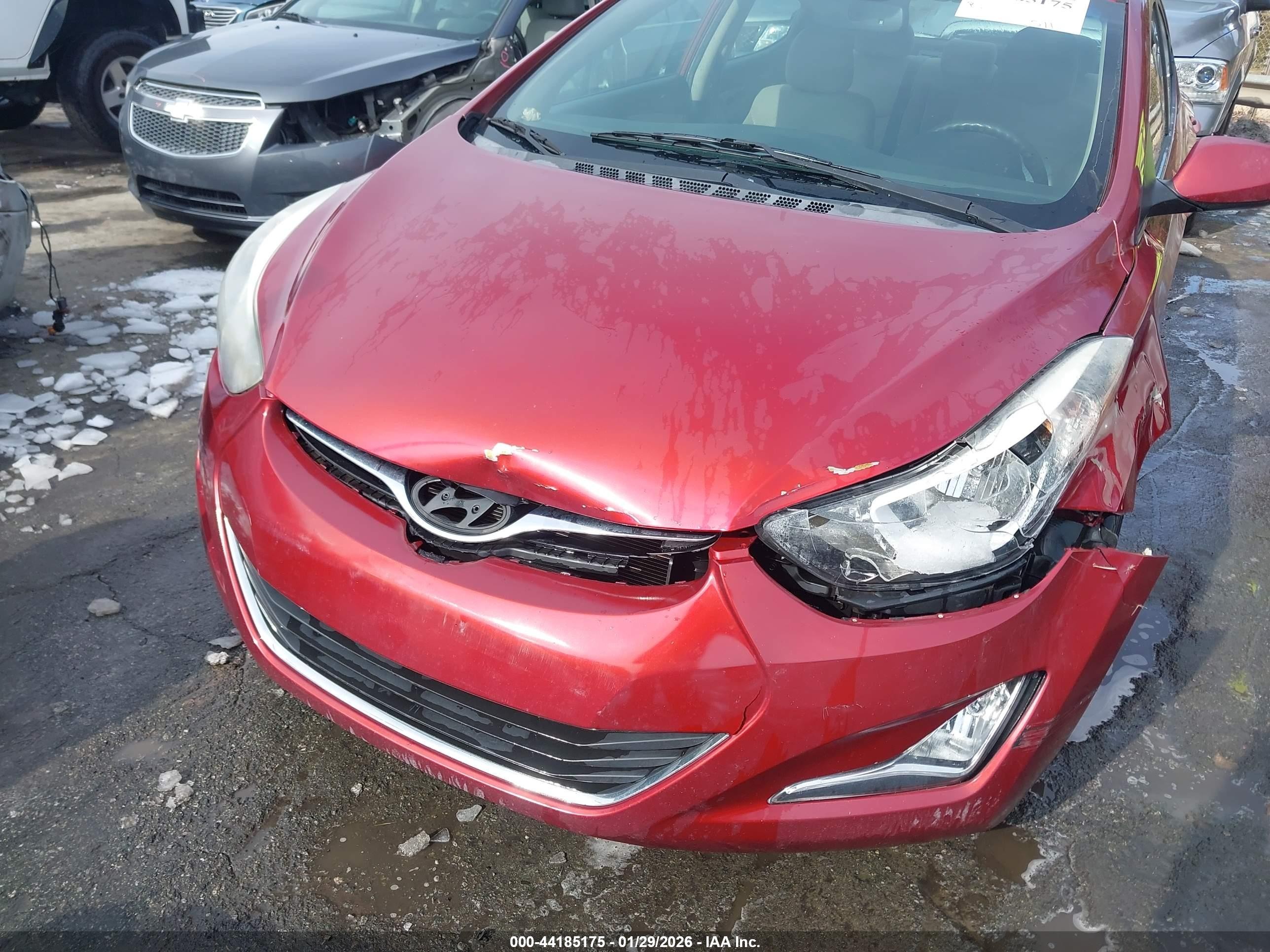 2014 Hyundai Elantra Se Красный vin: 5NPDH4AE8EH543067
