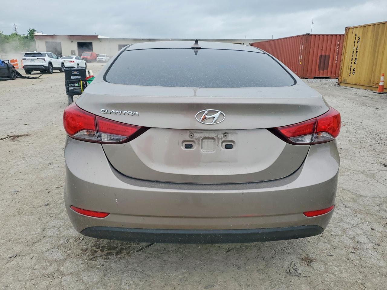 2014 Hyundai Elantra Se Gold vin: 5NPDH4AE8EH545563