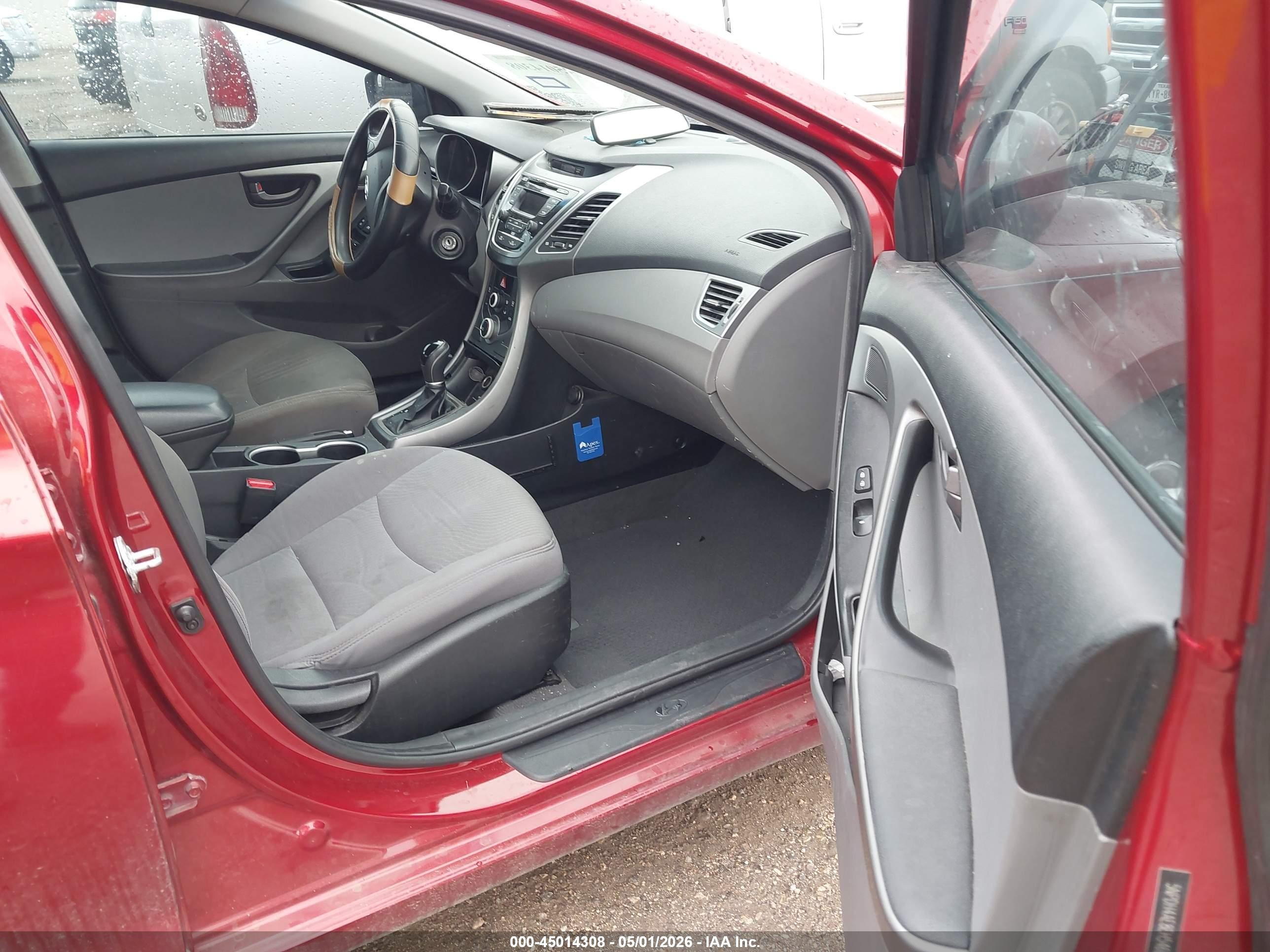 2014 Hyundai Elantra Se Burgundy vin: 5NPDH4AE8EH546843