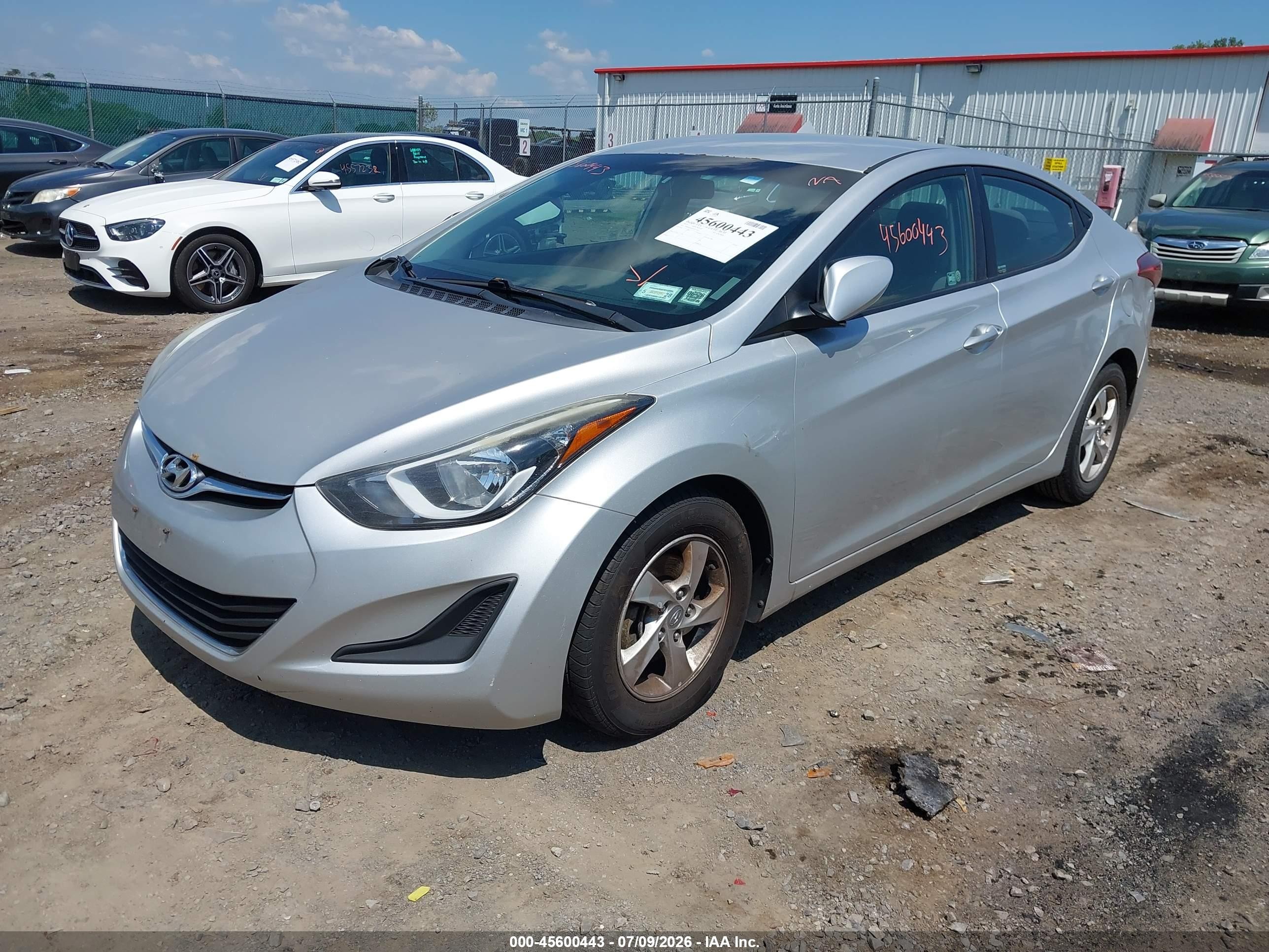 2015 Hyundai Elantra Se Silver vin: 5NPDH4AE8FH554412