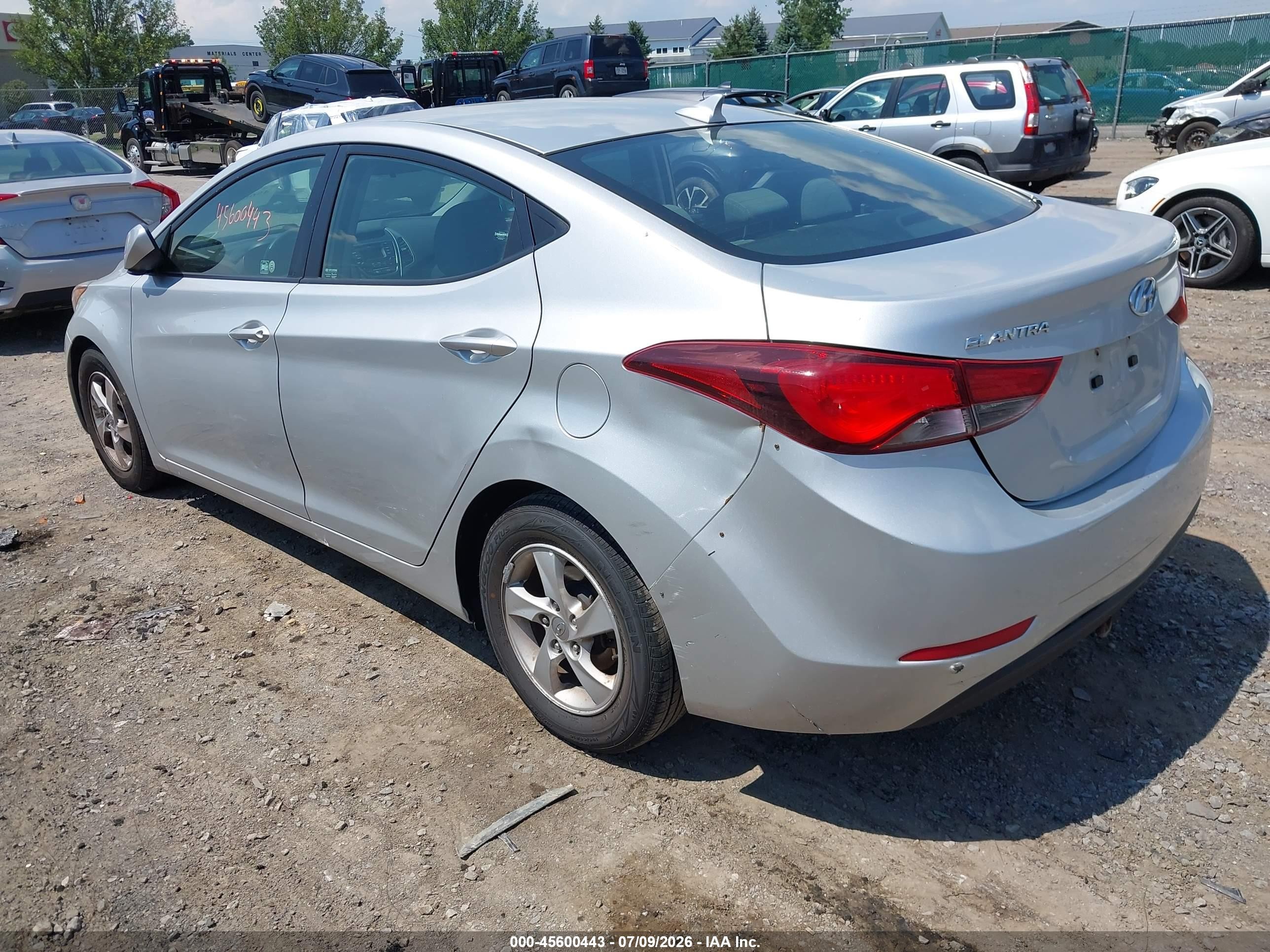 2015 Hyundai Elantra Se Silver vin: 5NPDH4AE8FH554412