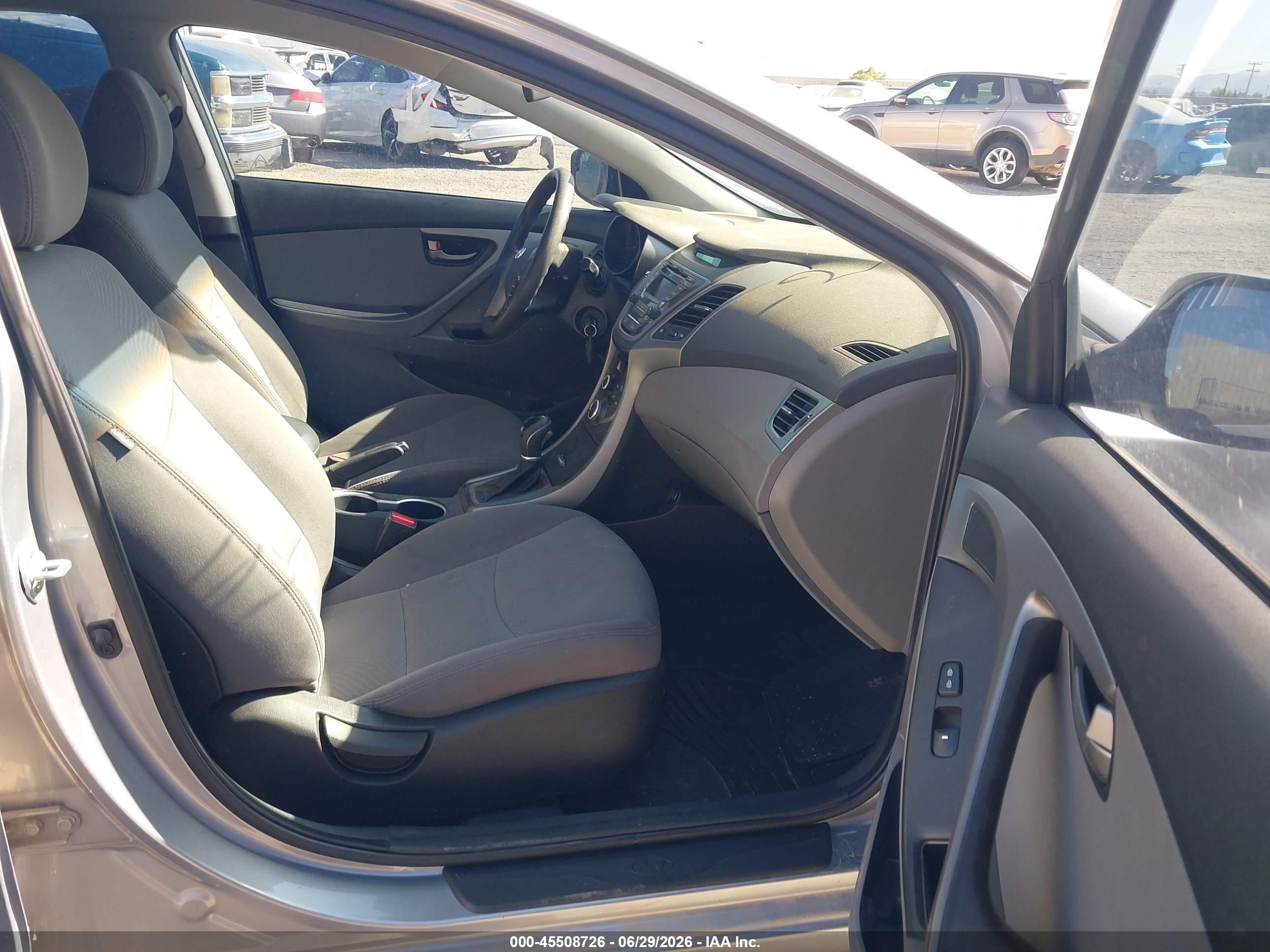 2015 Hyundai Elantra Se Gray vin: 5NPDH4AE8FH562896
