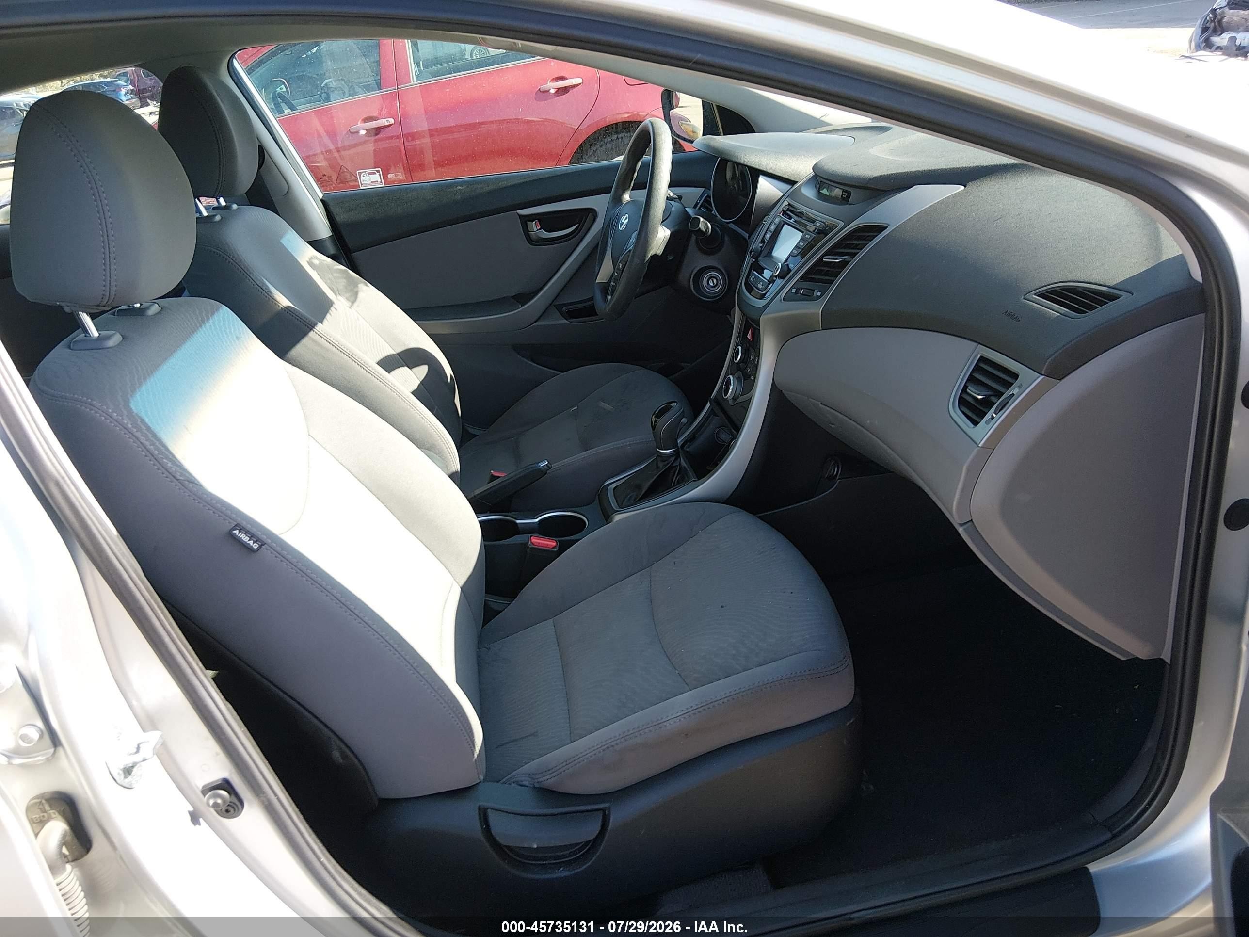 2015 Hyundai Elantra Se Silver vin: 5NPDH4AE8FH571615