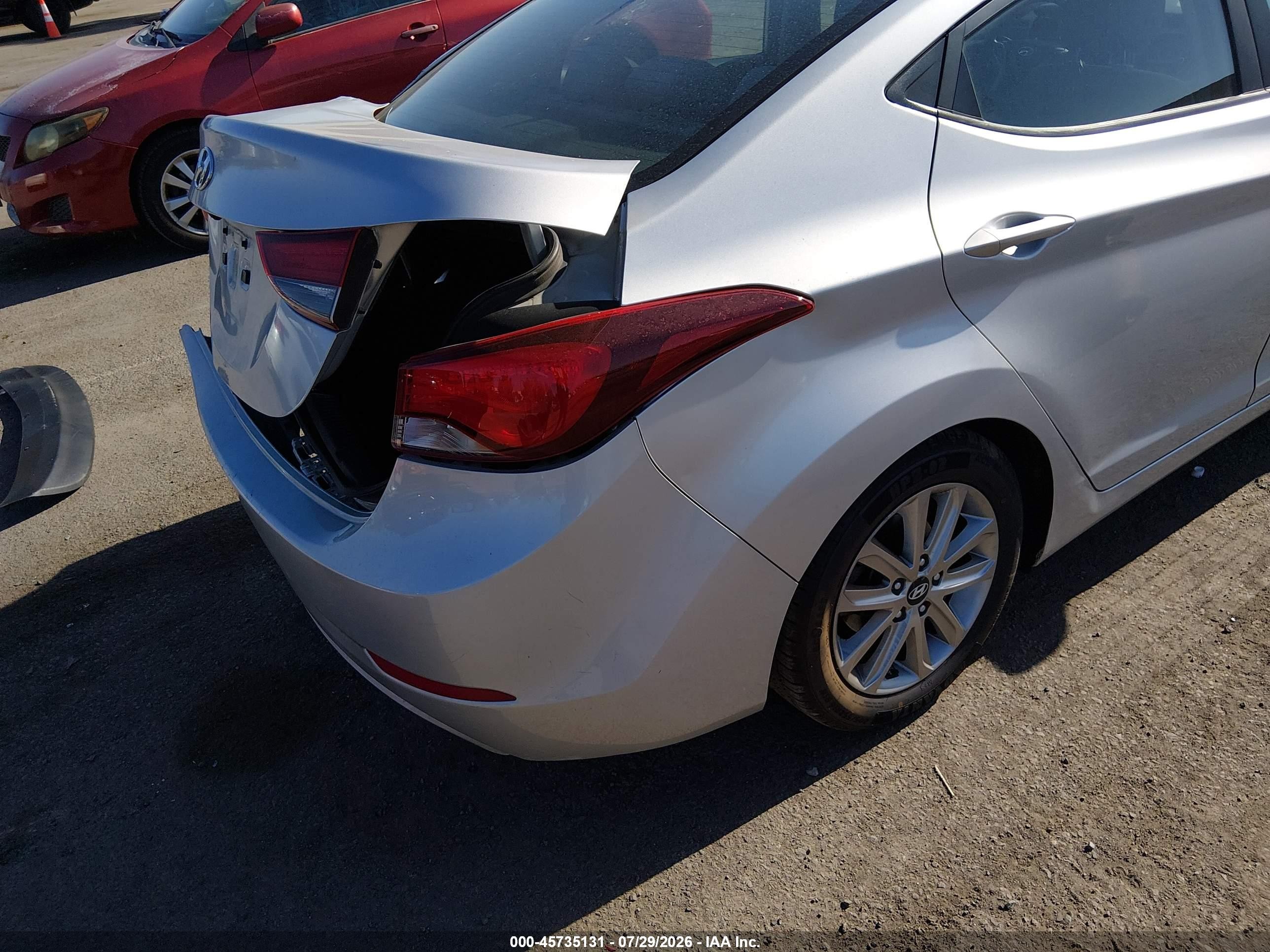 2015 Hyundai Elantra Se Silver vin: 5NPDH4AE8FH571615