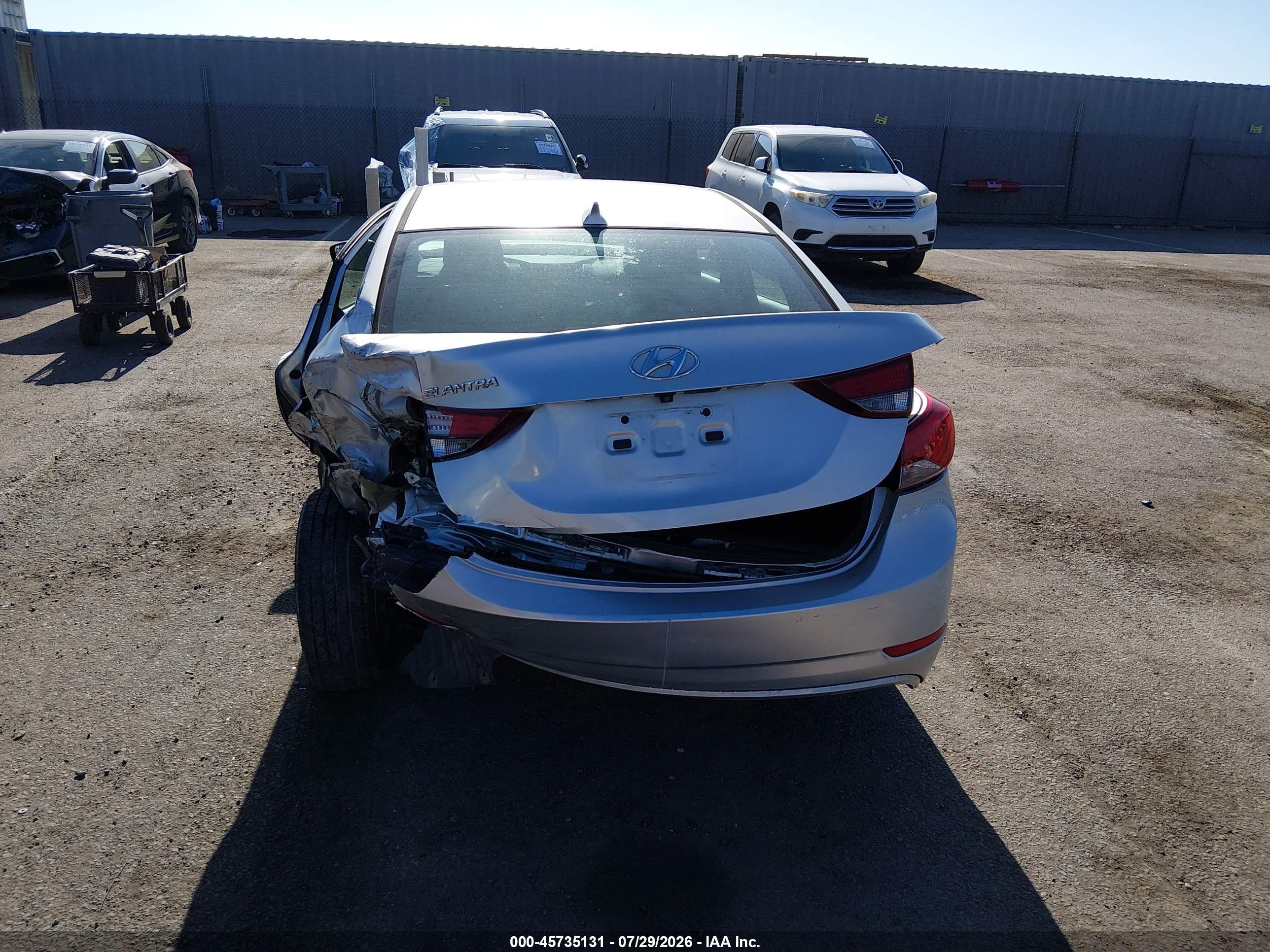 2015 Hyundai Elantra Se Silver vin: 5NPDH4AE8FH571615