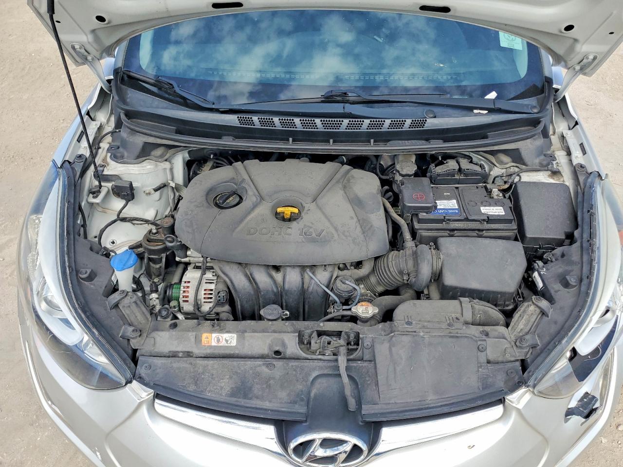 2015 Hyundai Elantra Se Silver vin: 5NPDH4AE8FH574594