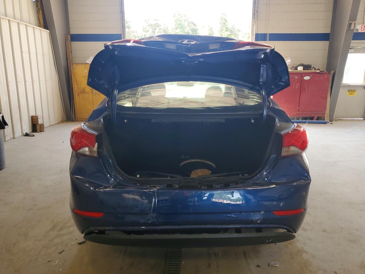 2015 Hyundai Elantra Se Синий vin: 5NPDH4AE8FH575230