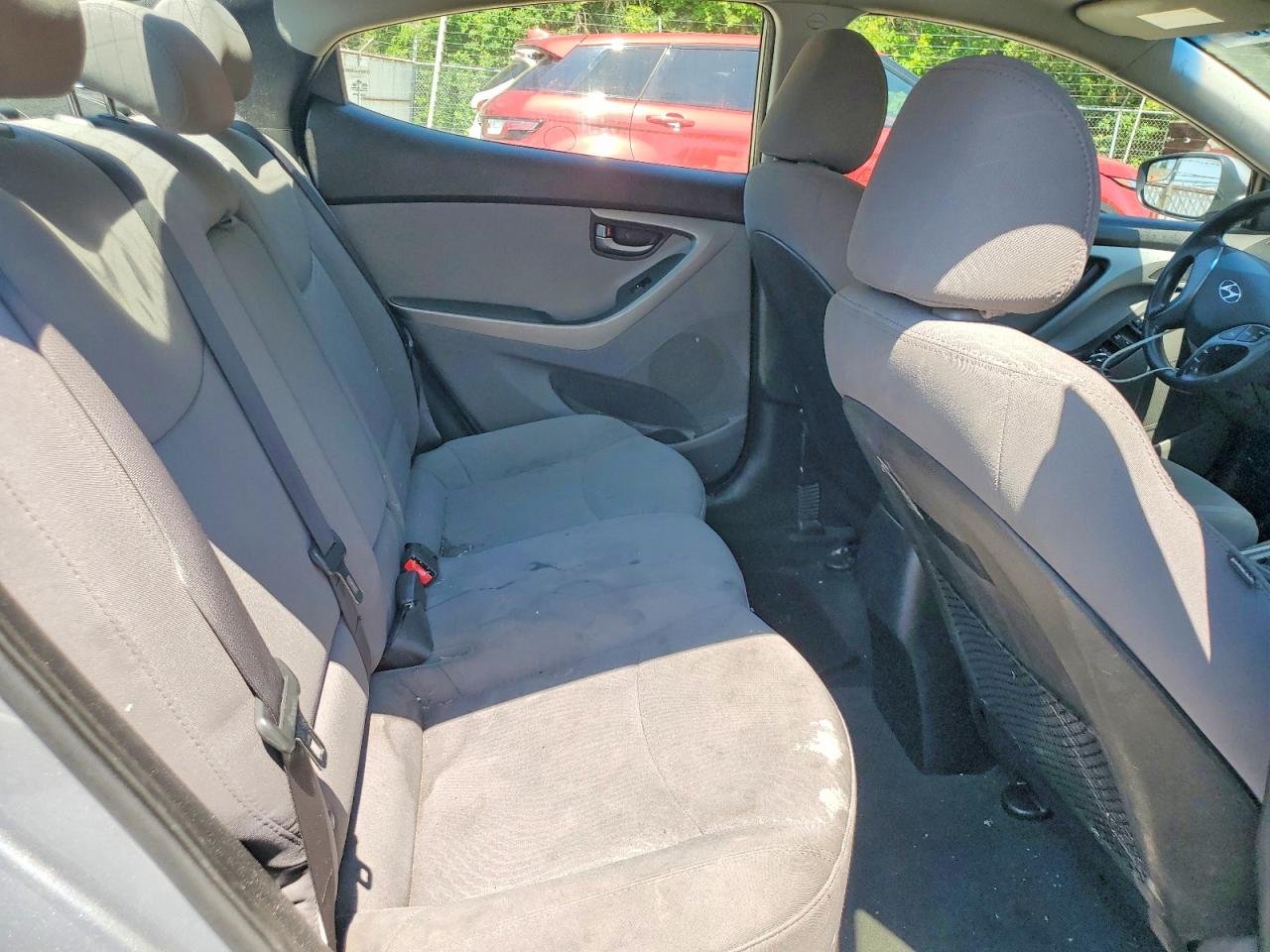 2015 Hyundai Elantra Se Silver vin: 5NPDH4AE8FH586793